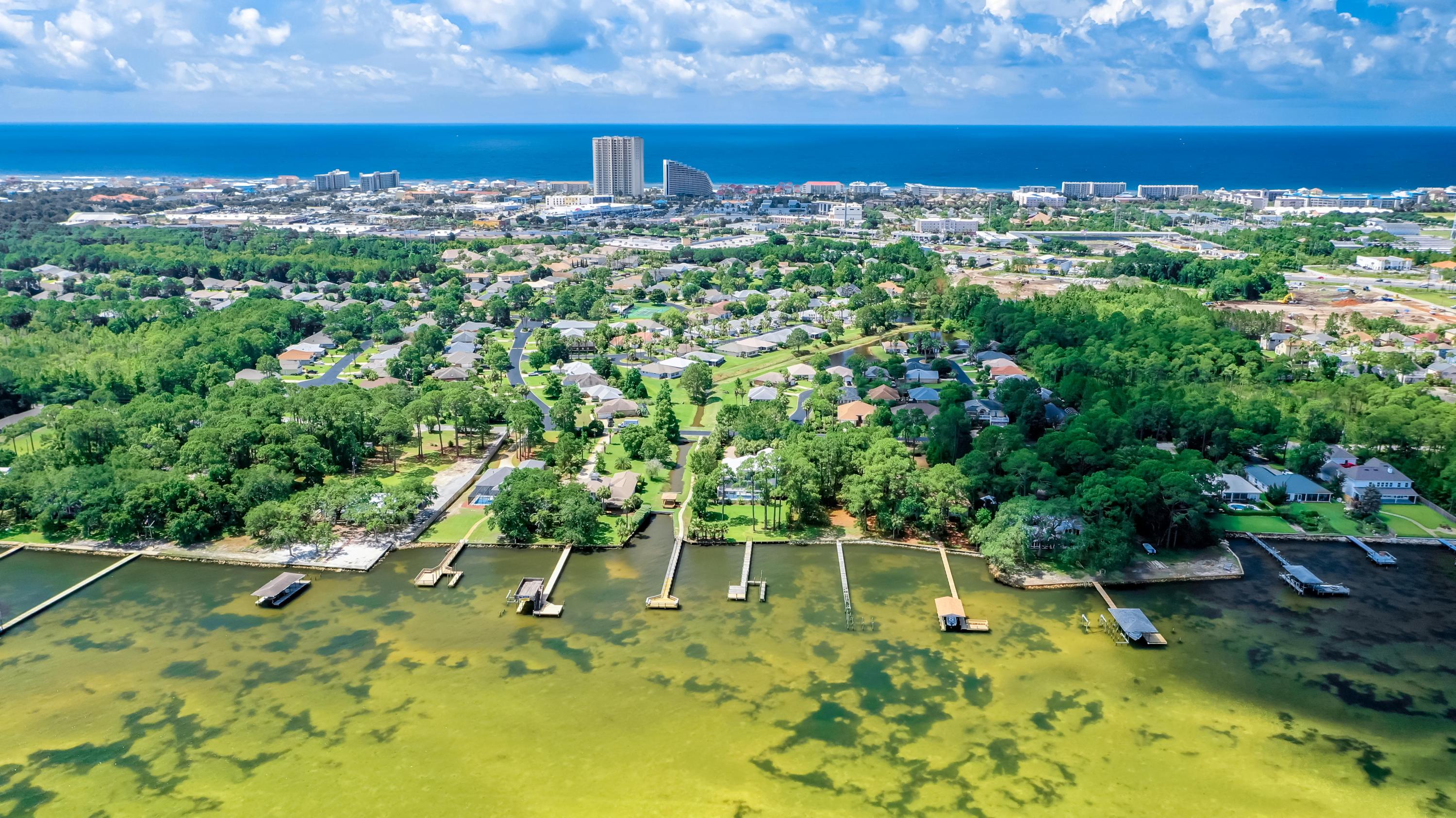 BAYSIDE - Residential