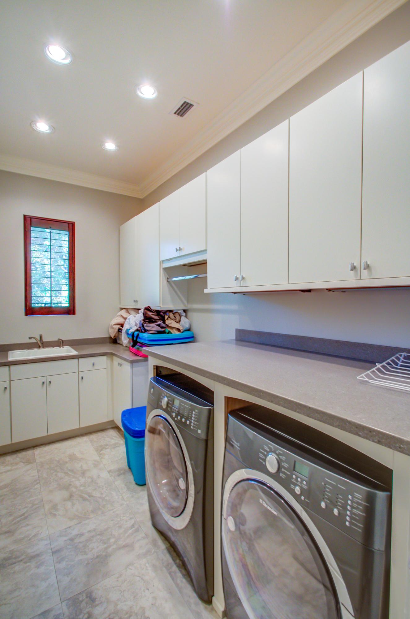 BAYSIDE - Residential