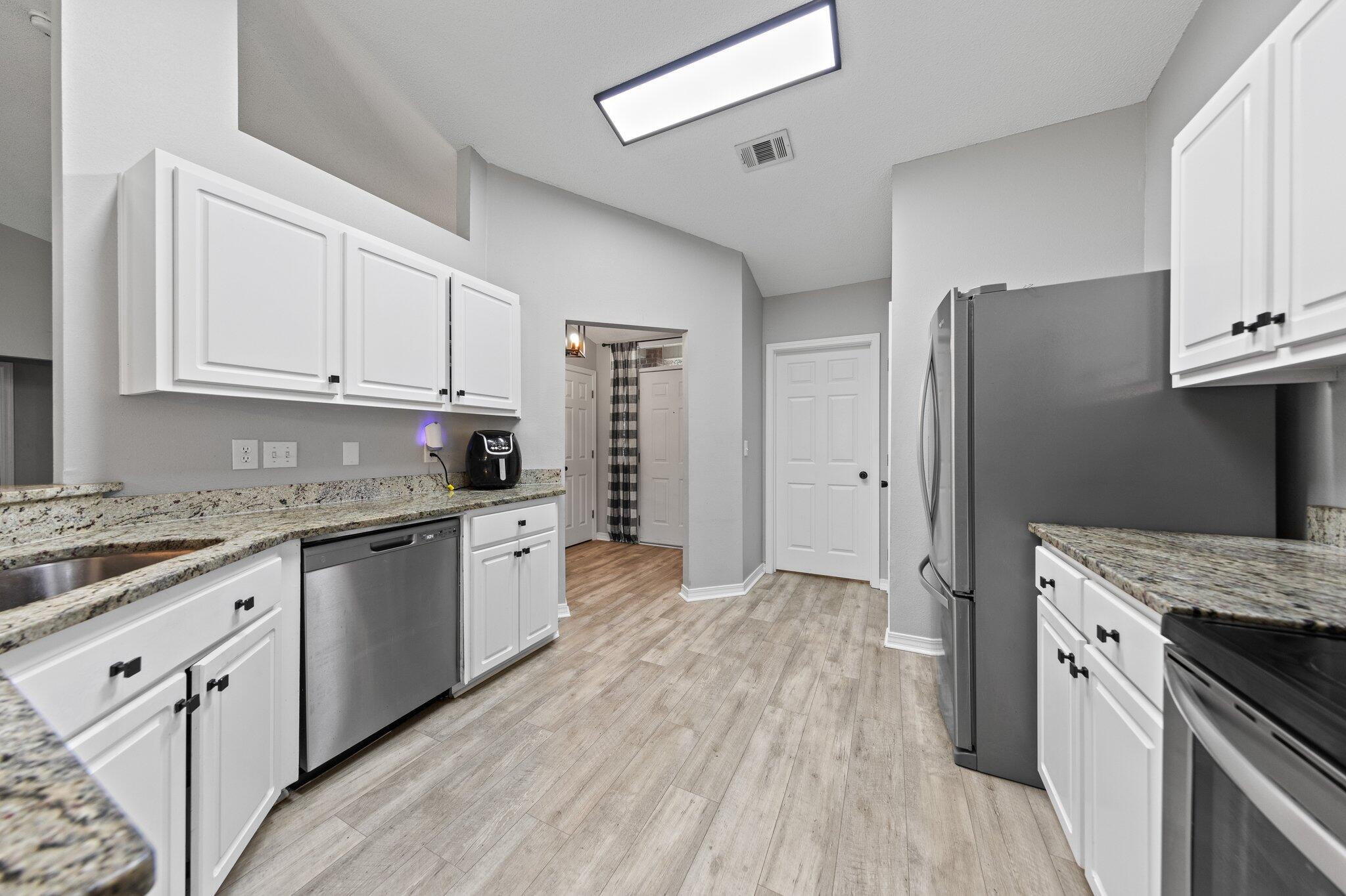 ANTIOCH ESTATES S/D LOT 70 BLK A - Residential