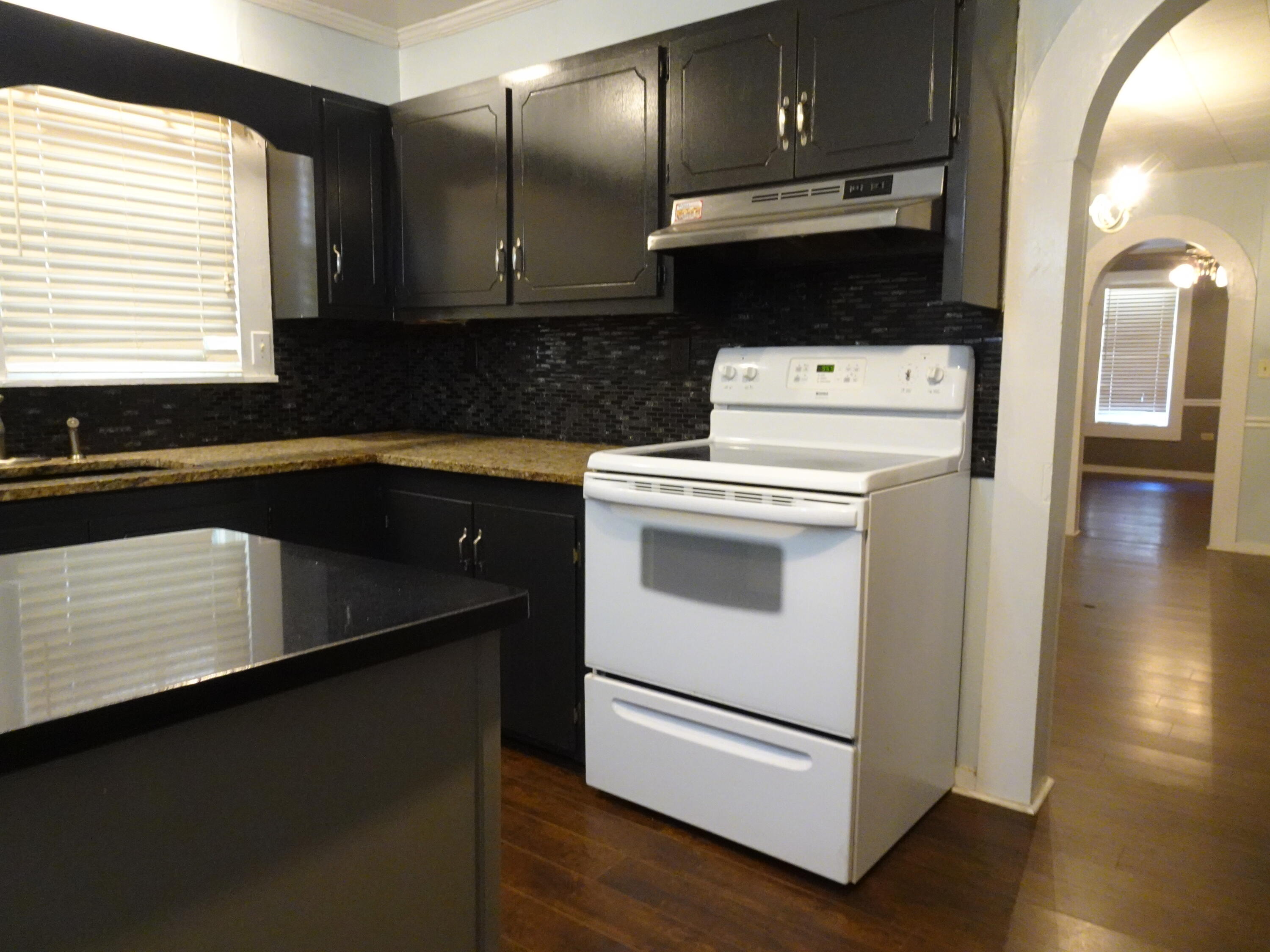 TOWN OF LOCKHART - Residential