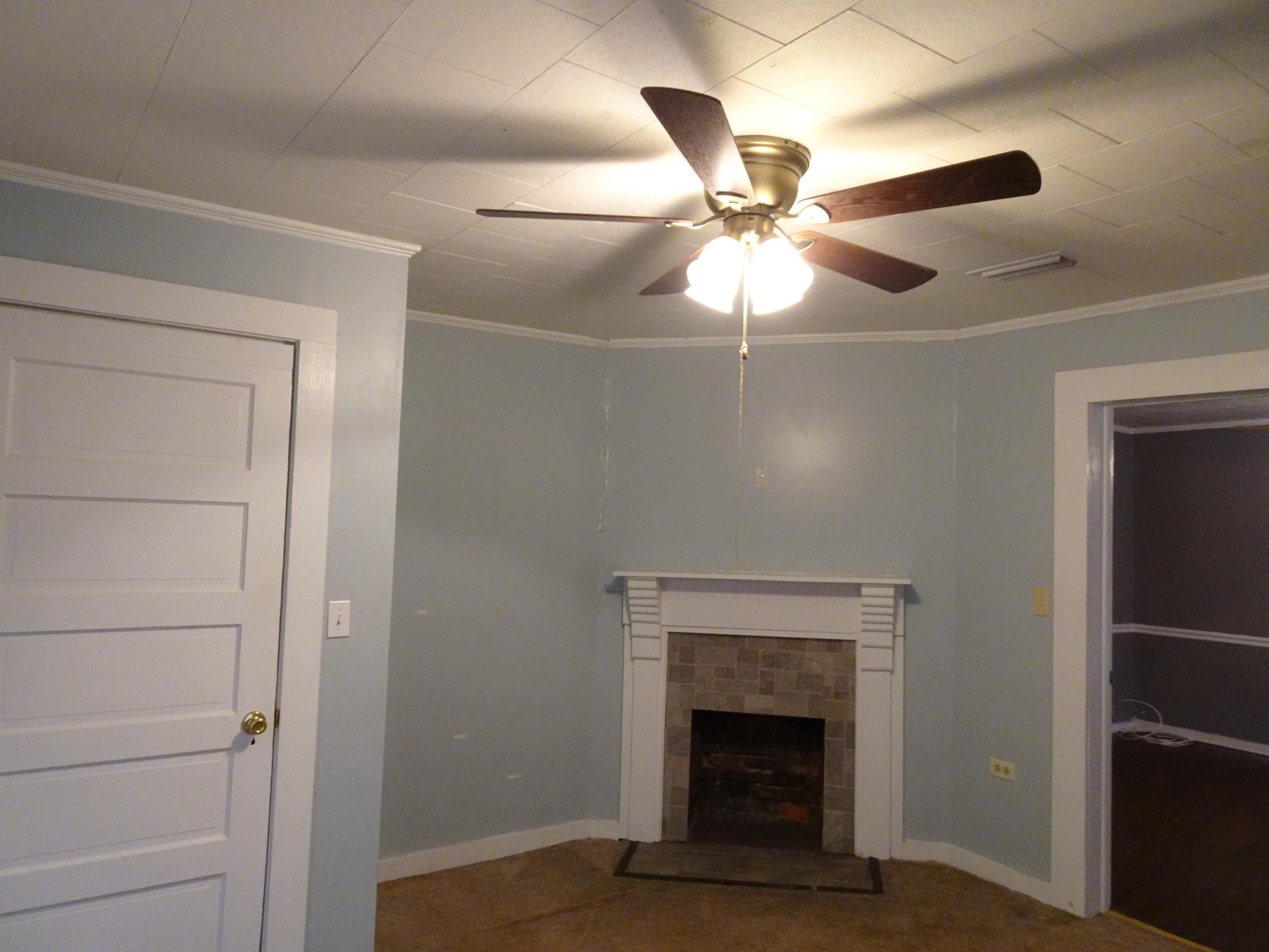 TOWN OF LOCKHART - Residential