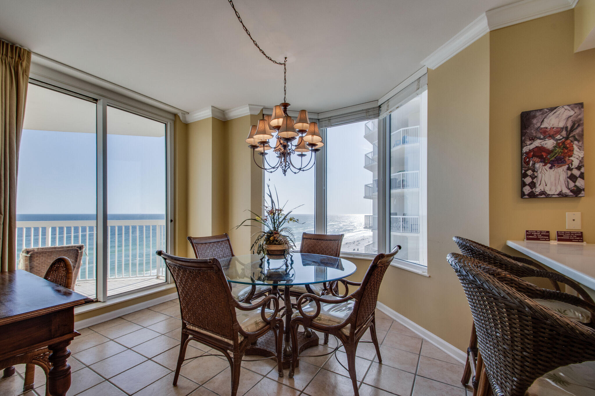 SILVER BEACH TOWERS - Residential