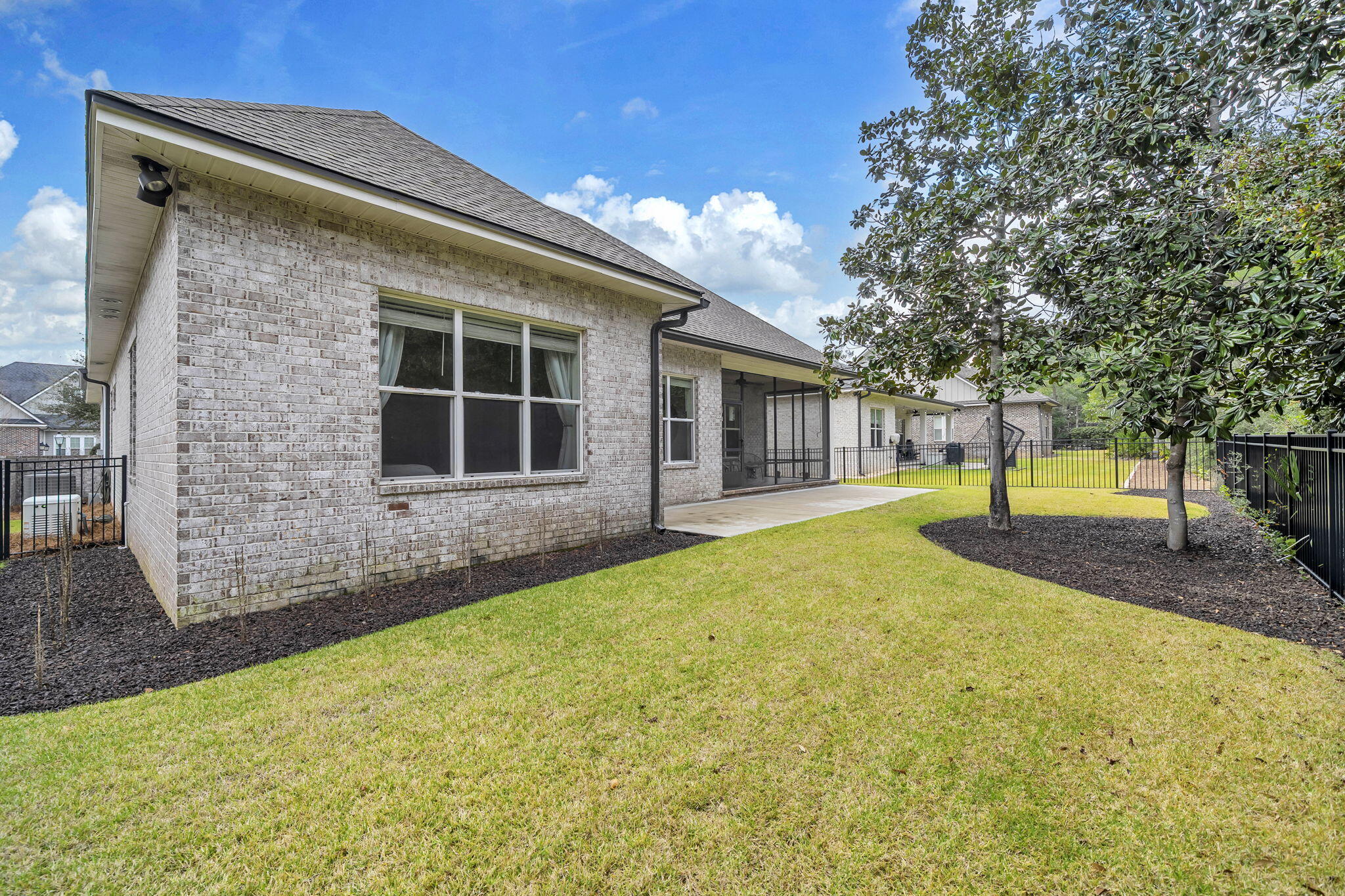 WATERS EDGE - Residential