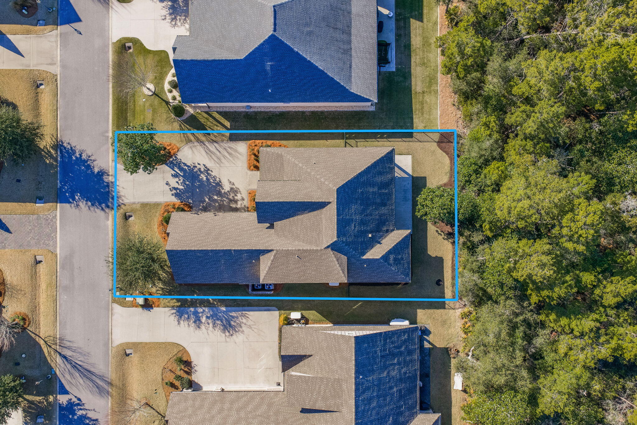 WATERS EDGE - Residential