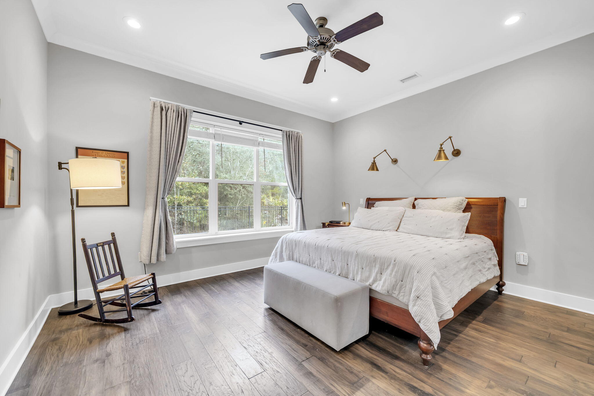 WATERS EDGE - Residential