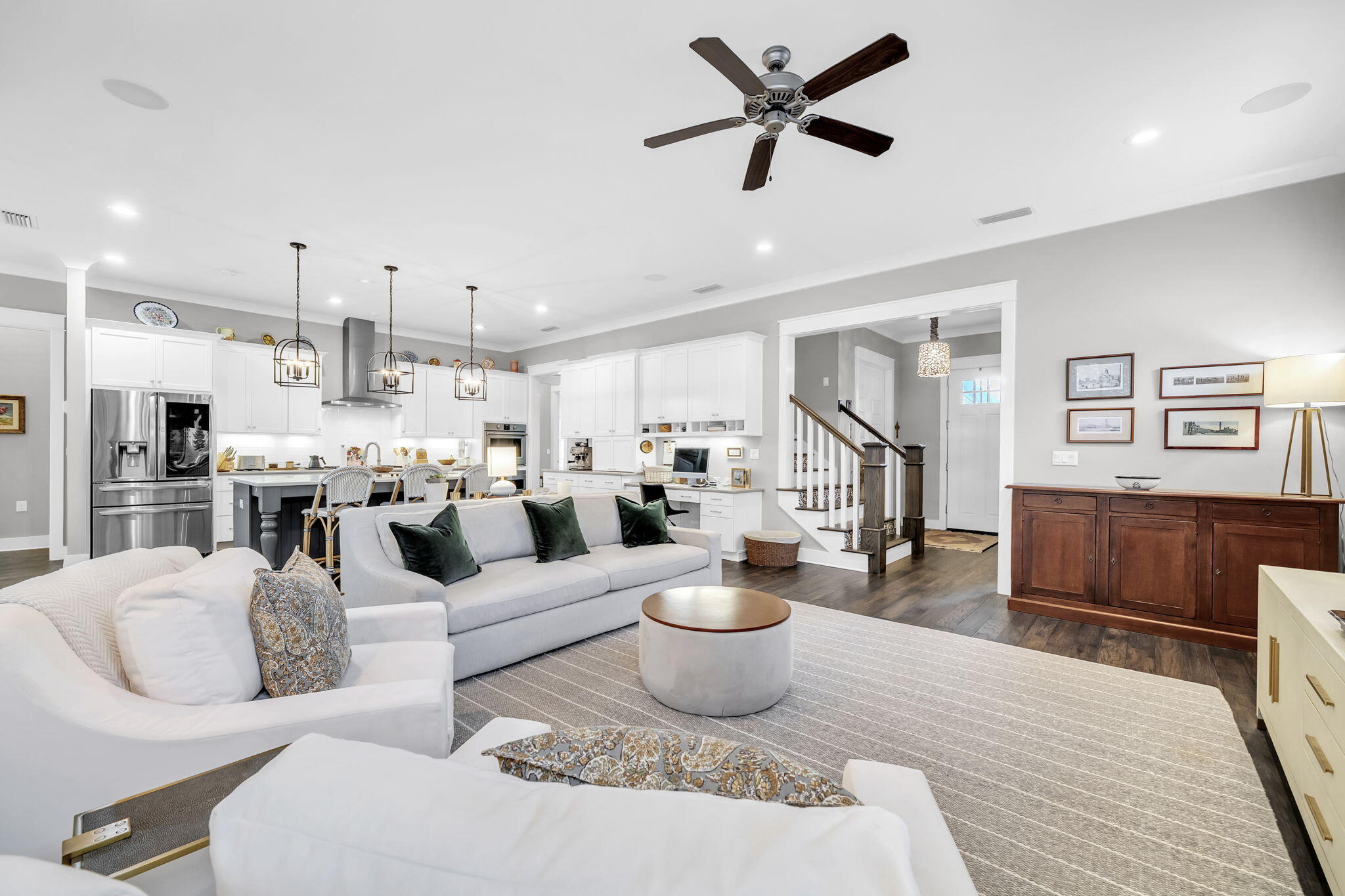 WATERS EDGE - Residential