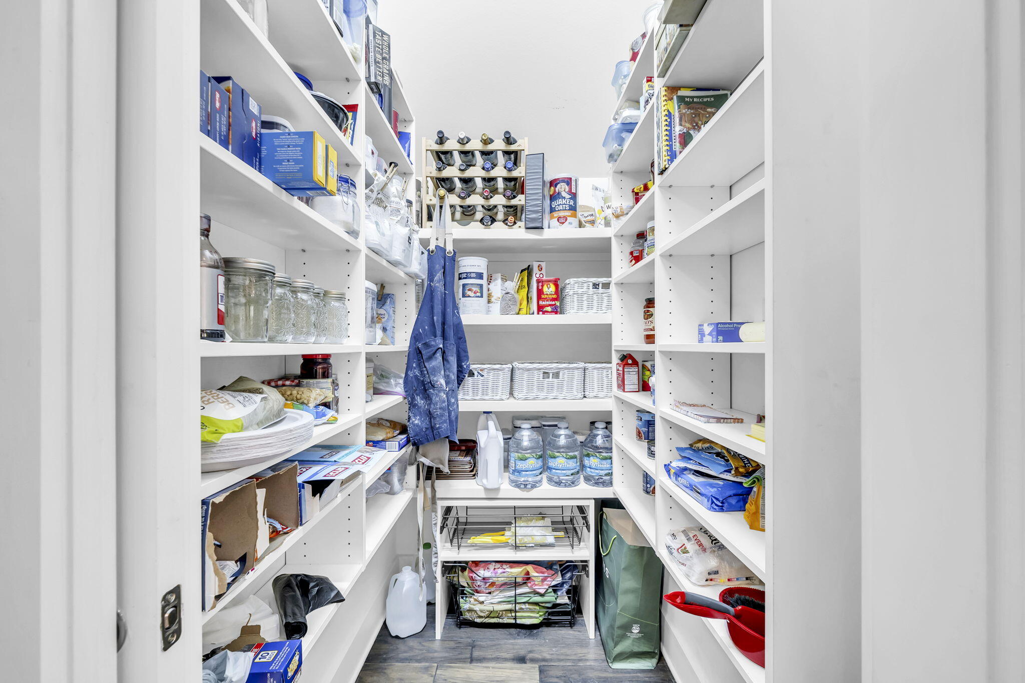 WATERS EDGE - Residential