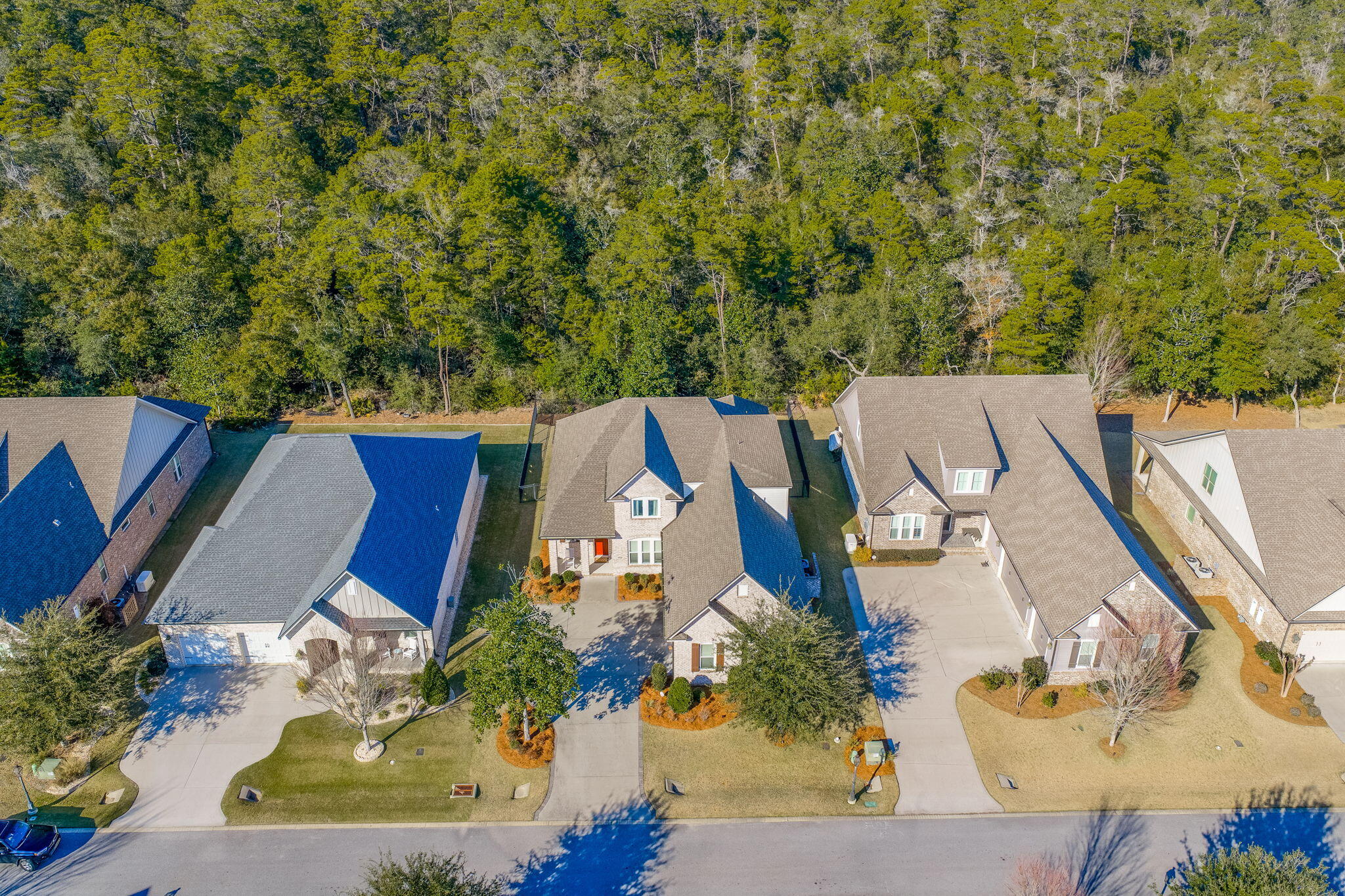 WATERS EDGE - Residential