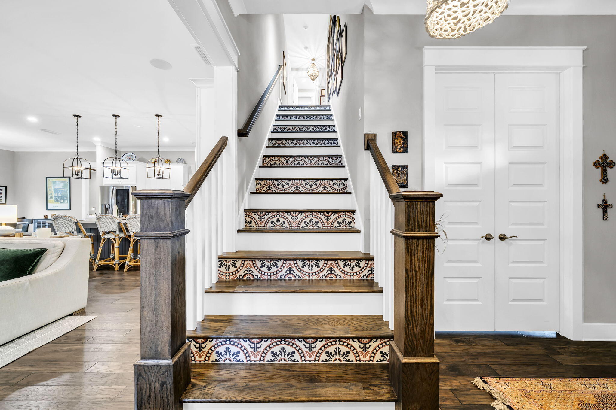 WATERS EDGE - Residential