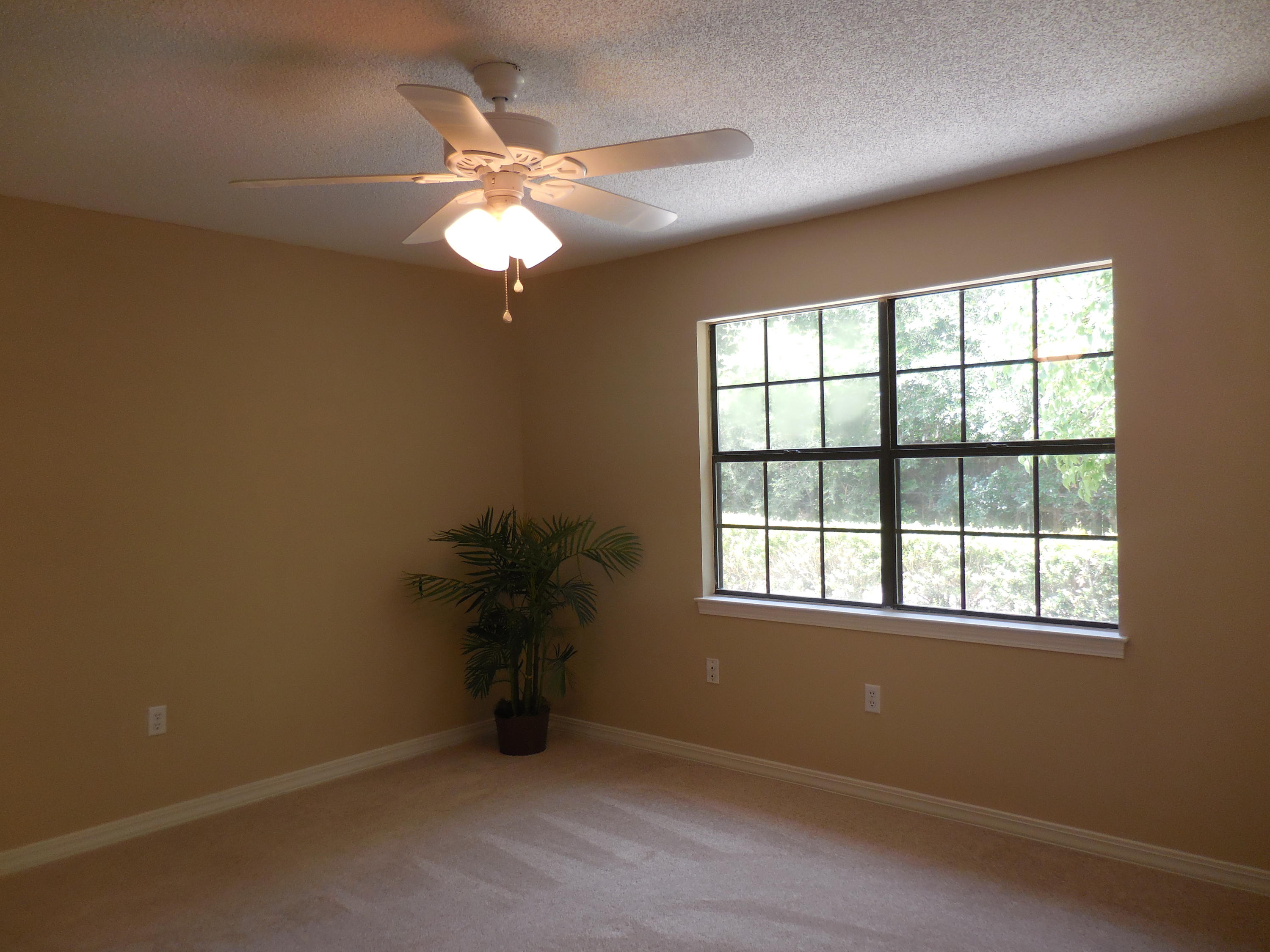 PALM CREST - Residential