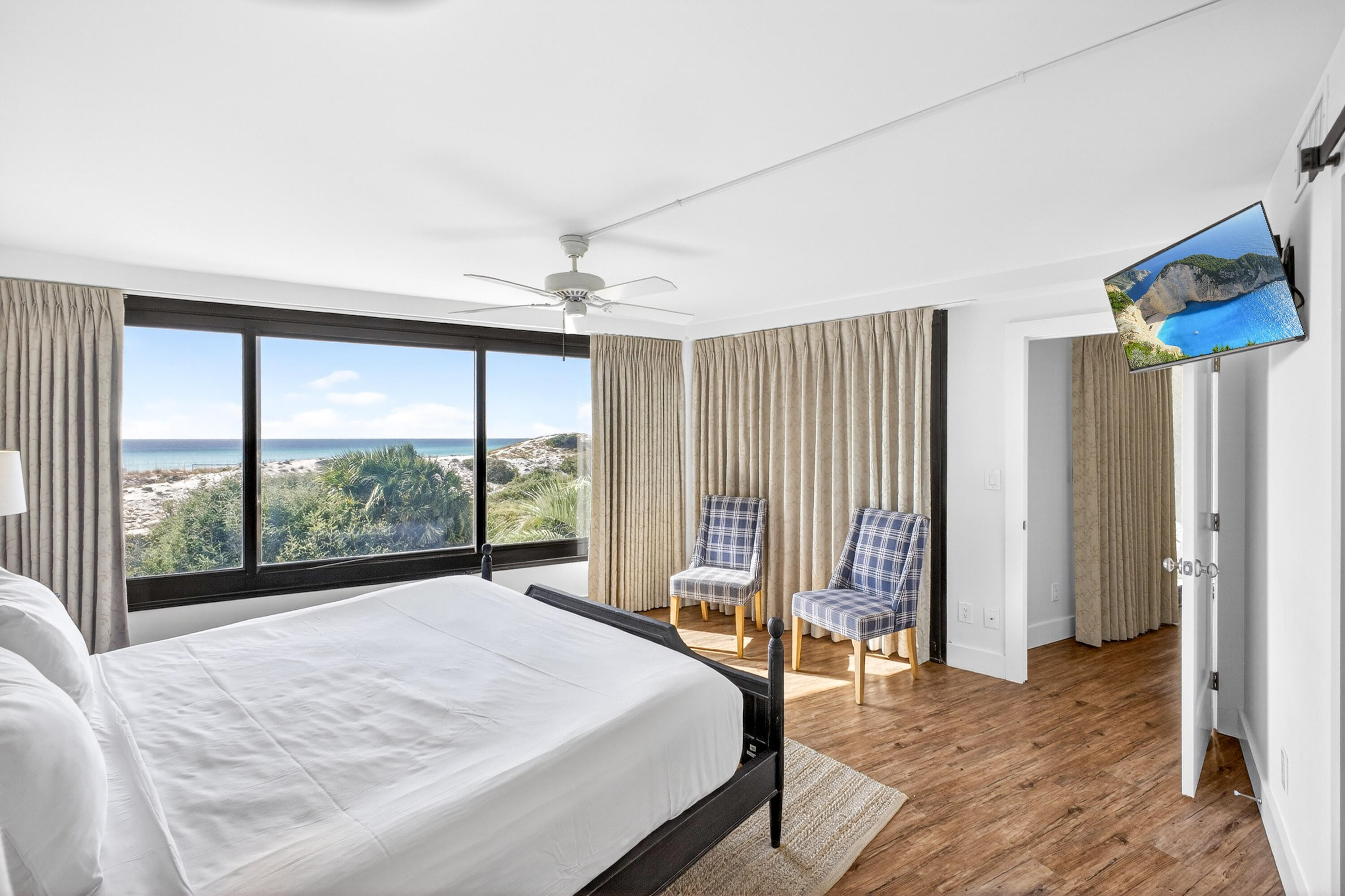 BEACHSIDE 1 CONDO - Residential