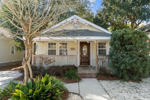 Photo of 907 N De Villiers Street, Pensacola, FL 32501 (MLS # 969515) Photo of 907 N De Villiers Street, Pensacola, FL 32501 (MLS # 969515)