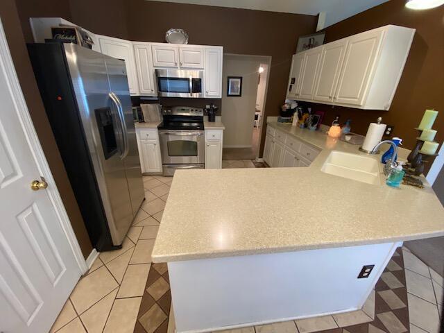 HIDDEN ESTATES - Residential