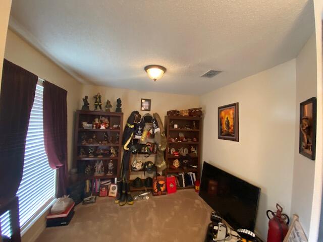 HIDDEN ESTATES - Residential