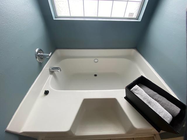 HIDDEN ESTATES - Residential