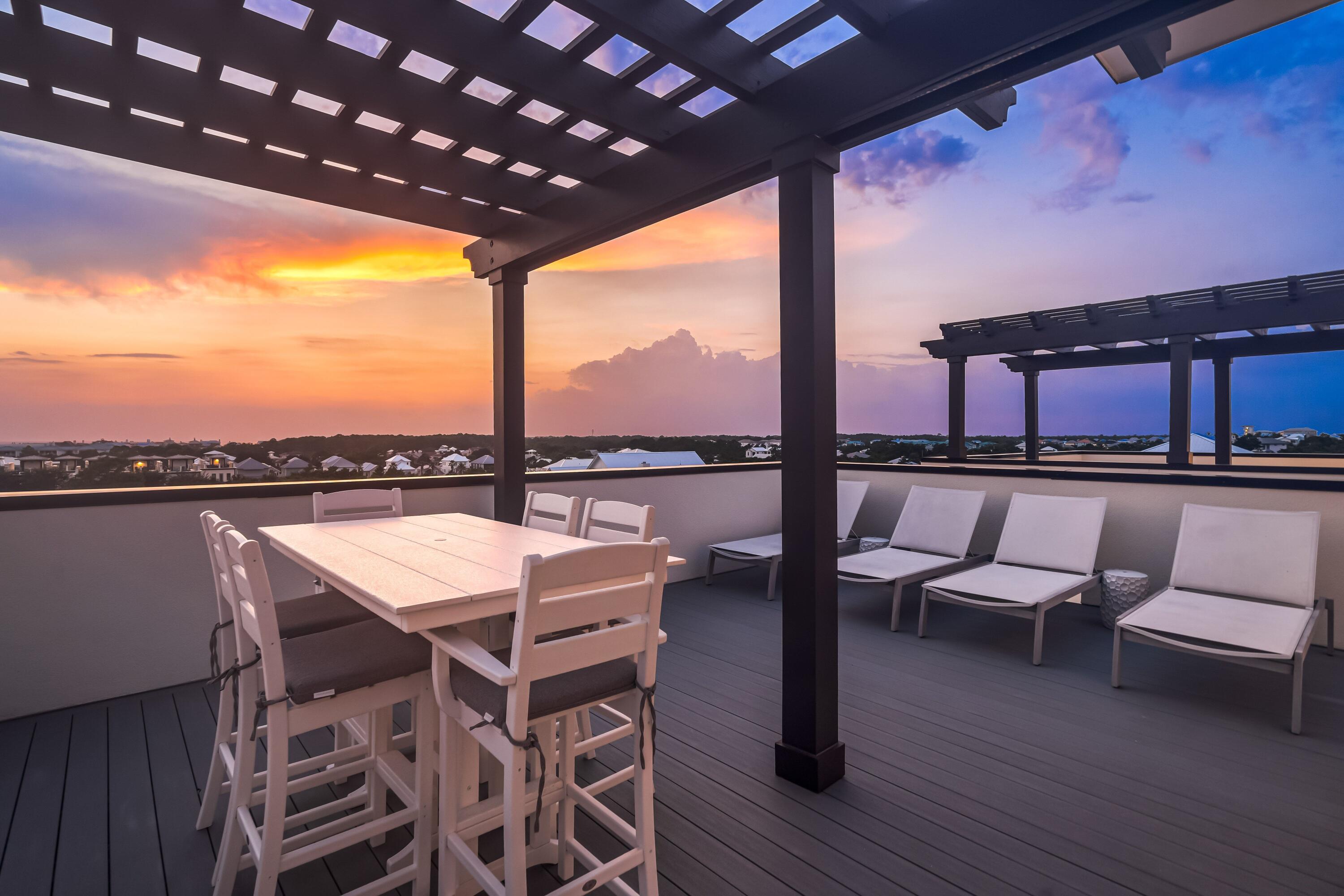 CREST DEVELOPMENT - Residential