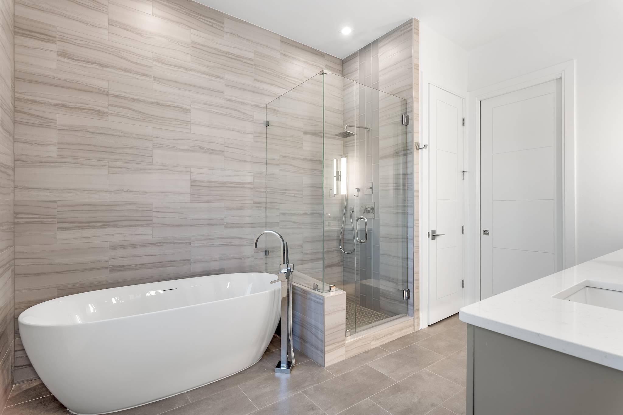 CREST DEVELOPMENT - Residential