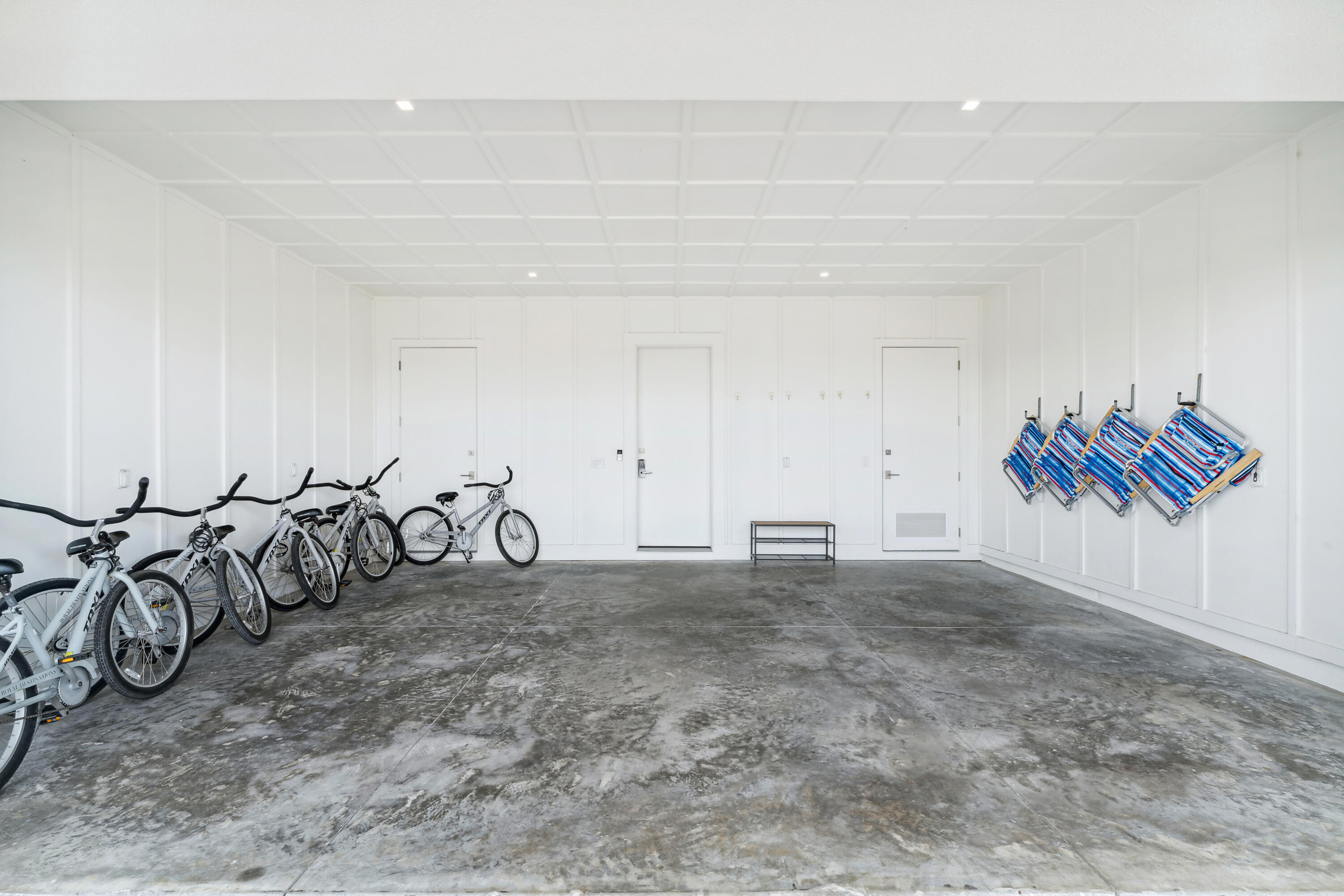 CREST DEVELOPMENT - Residential