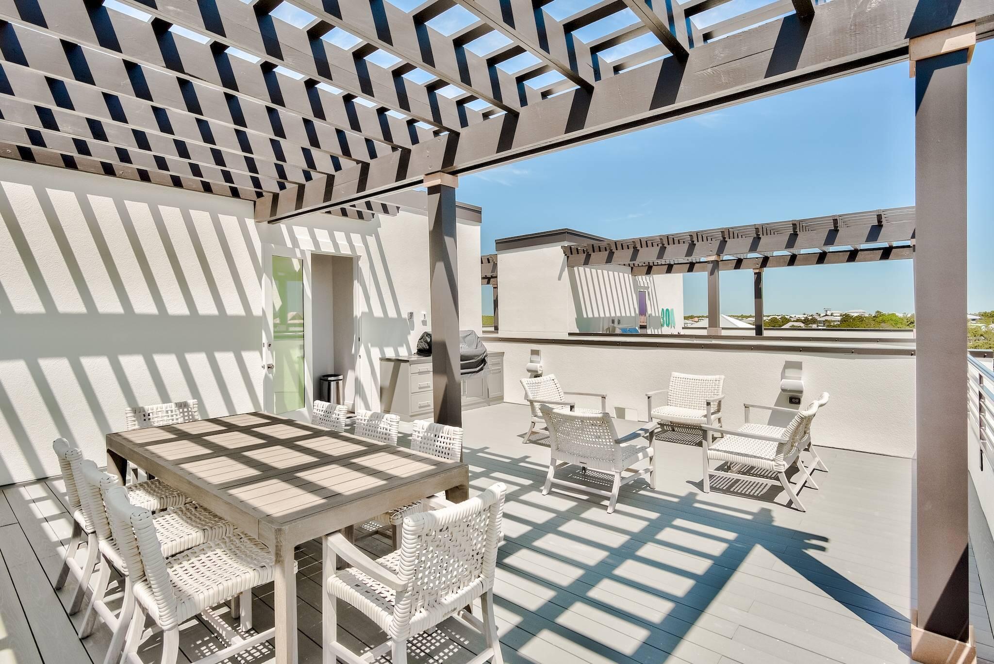 CREST DEVELOPMENT - Residential