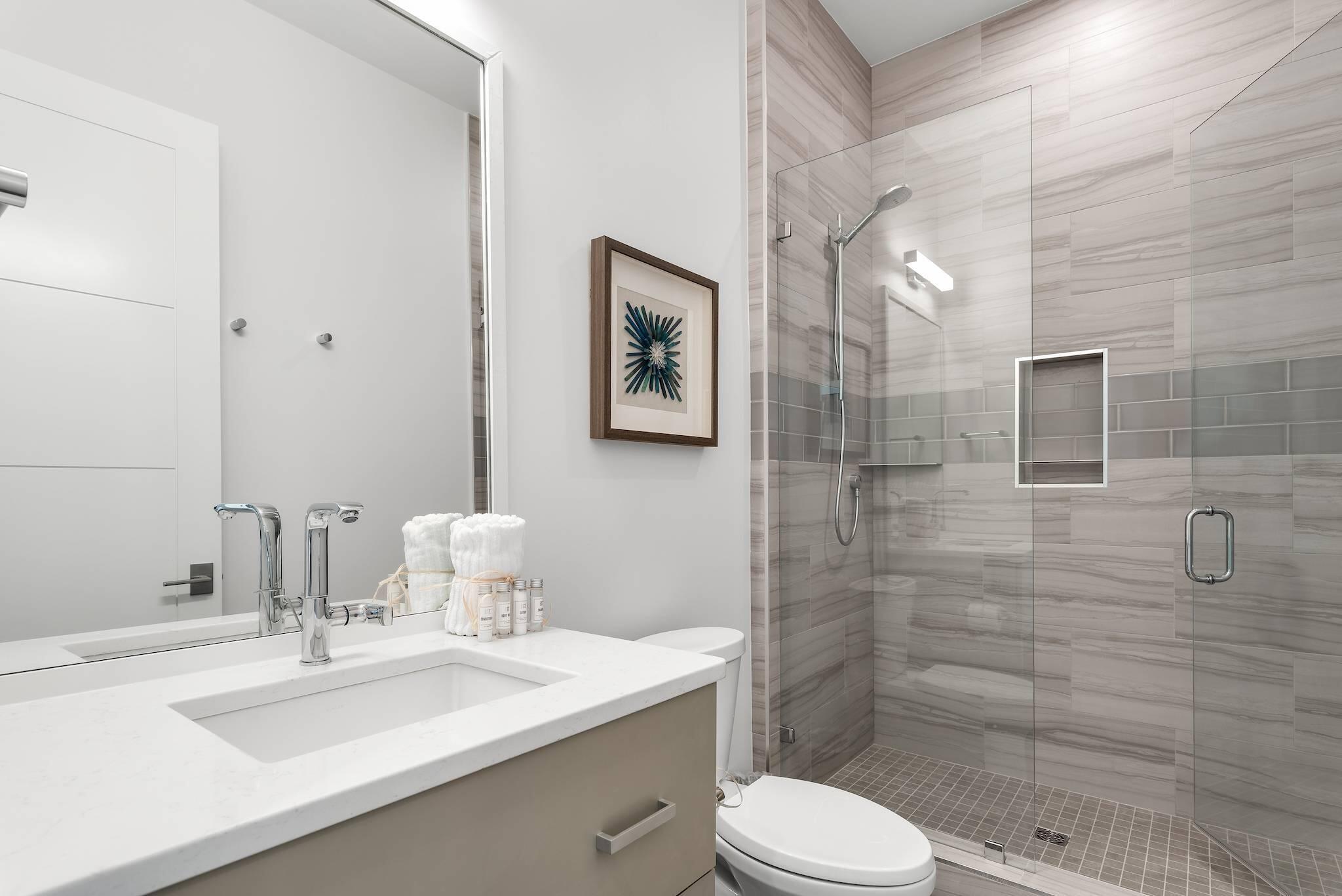 CREST DEVELOPMENT - Residential
