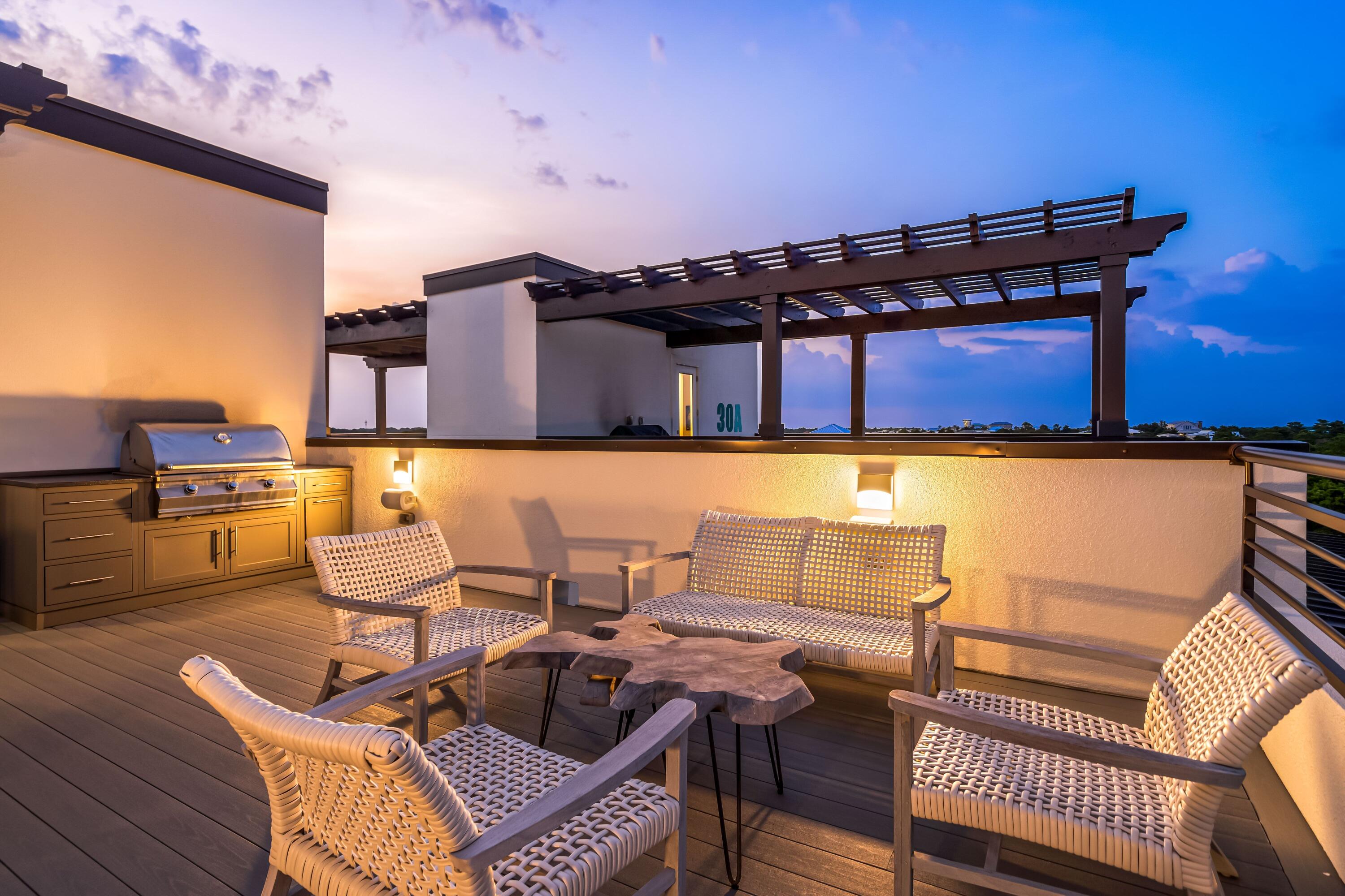 CREST DEVELOPMENT - Residential