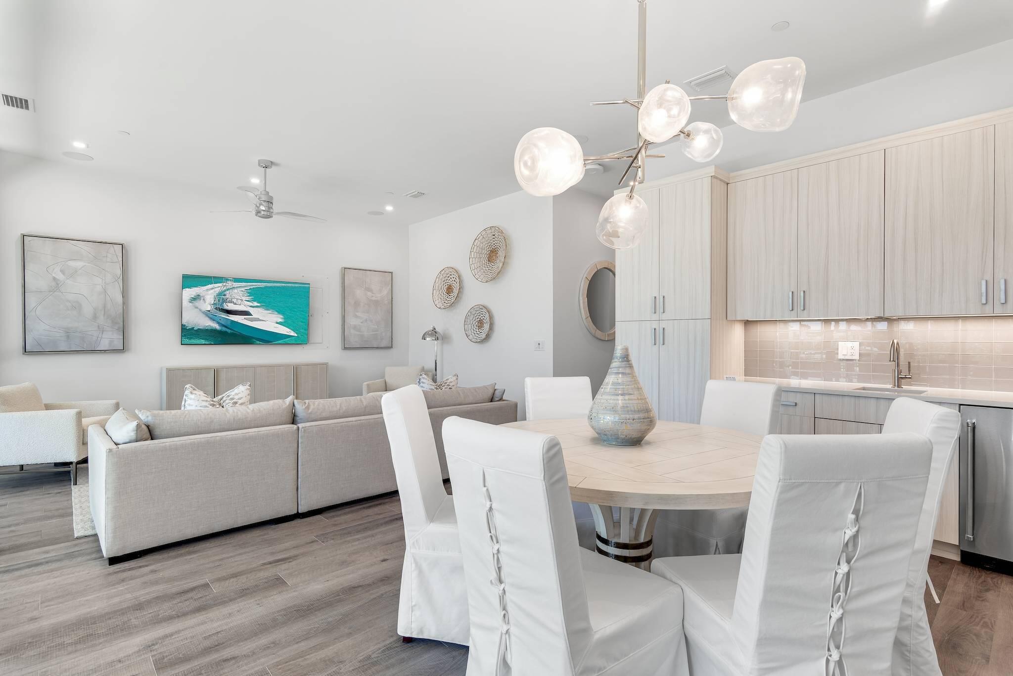 CREST DEVELOPMENT - Residential