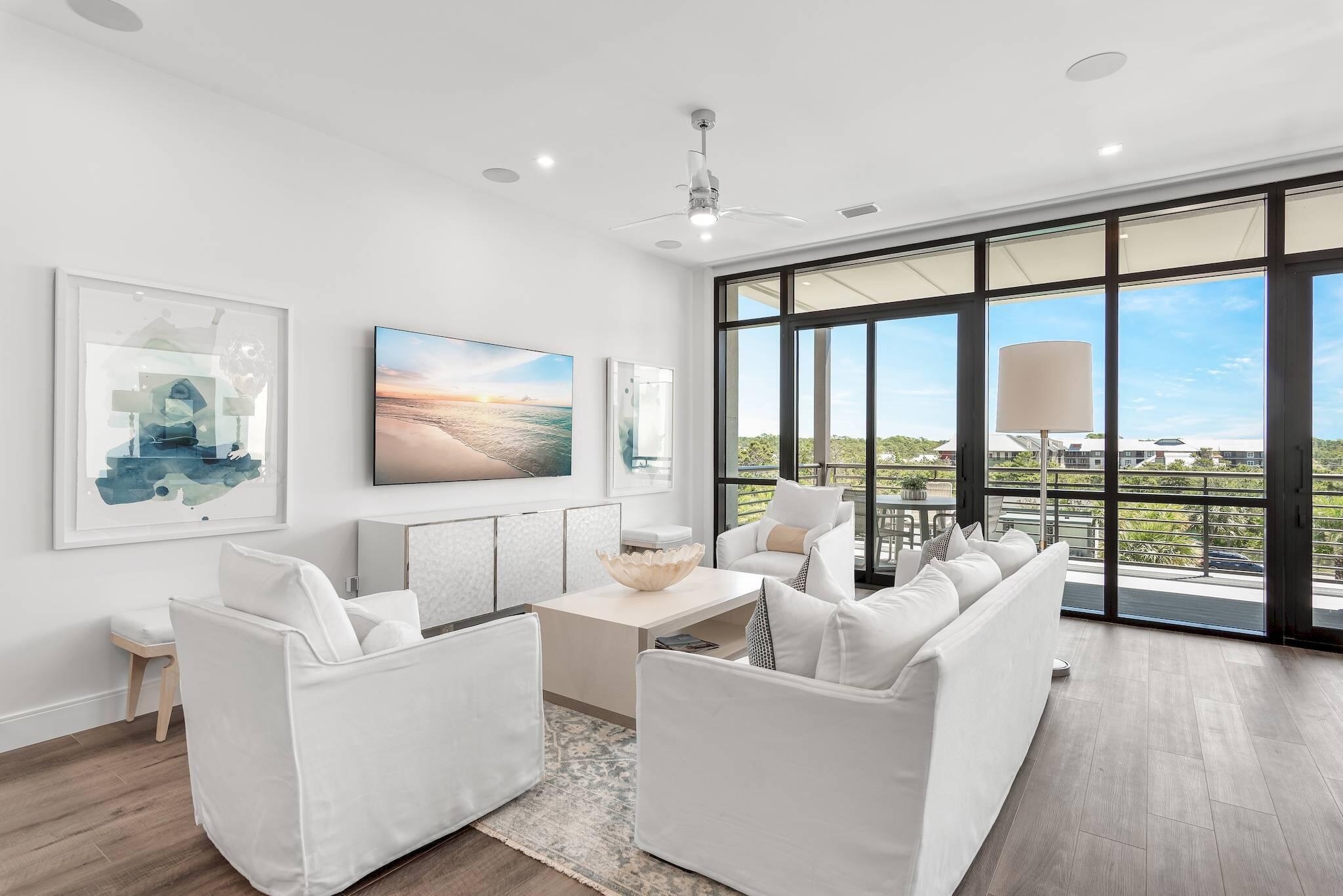 CREST DEVELOPMENT - Residential