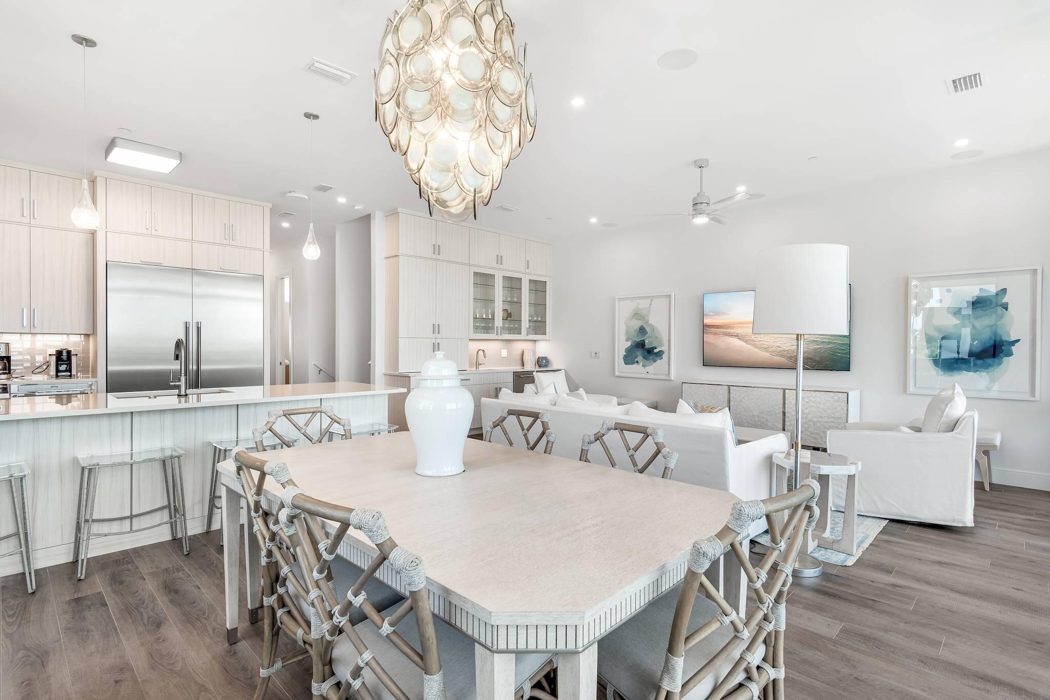 CREST DEVELOPMENT - Residential