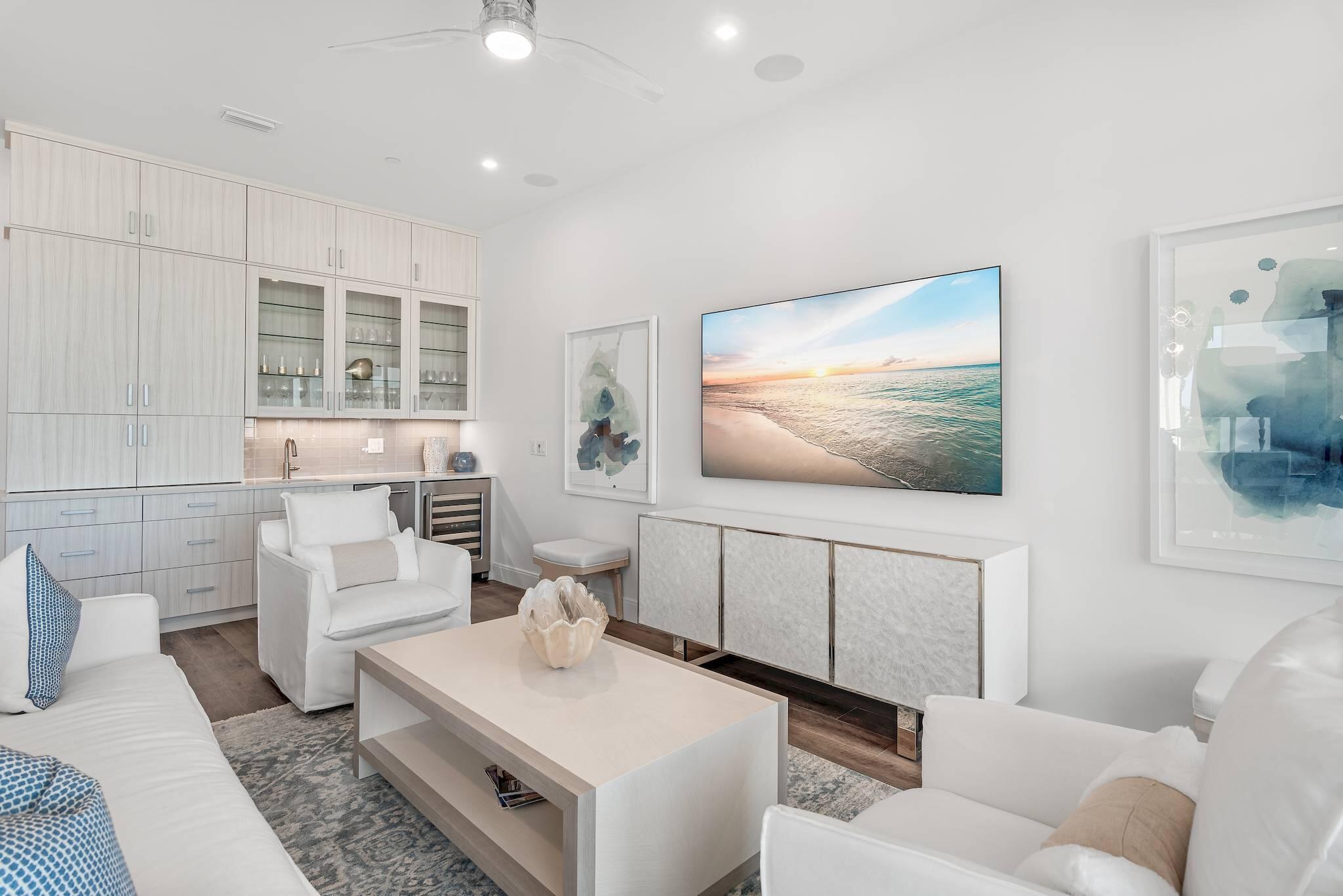 CREST DEVELOPMENT - Residential