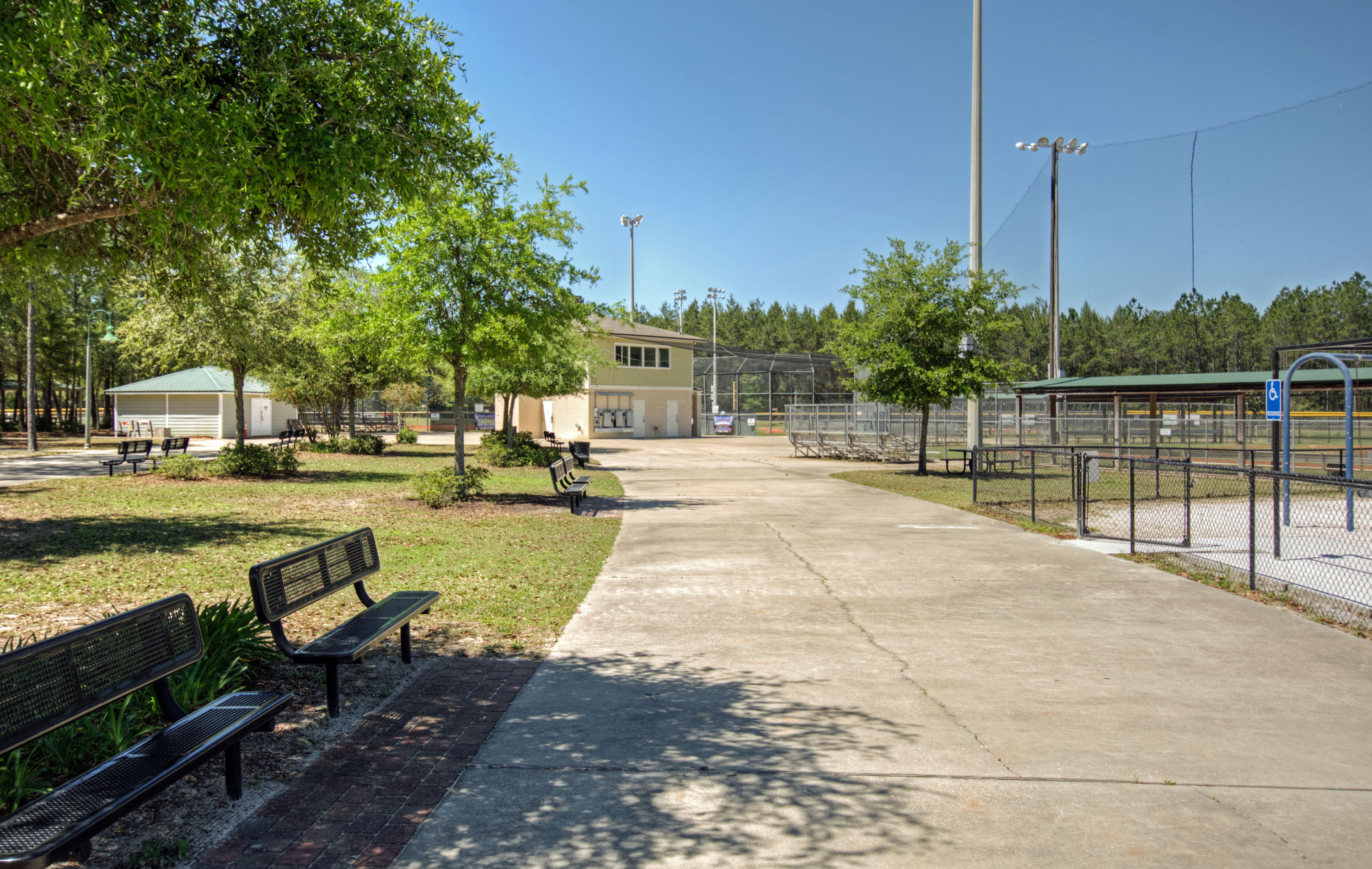 HAMMOCK BAY - Residential