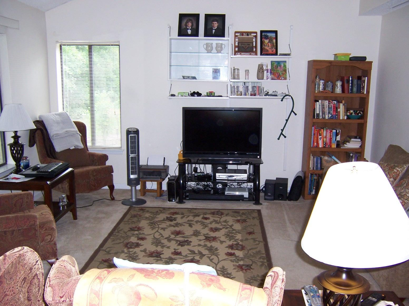 ROYAL OAK VILLAS BLUEWATER BAY - Residential Lease