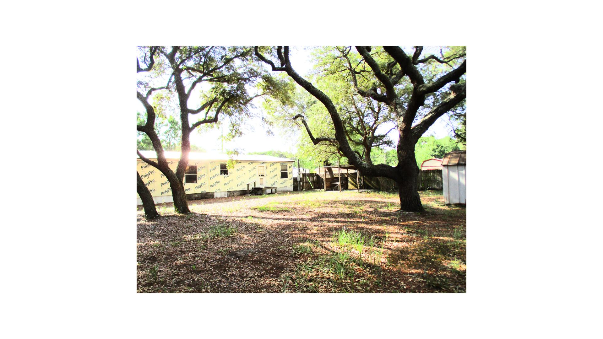 LEGEND WOODS ESTATES UNREC - Residential