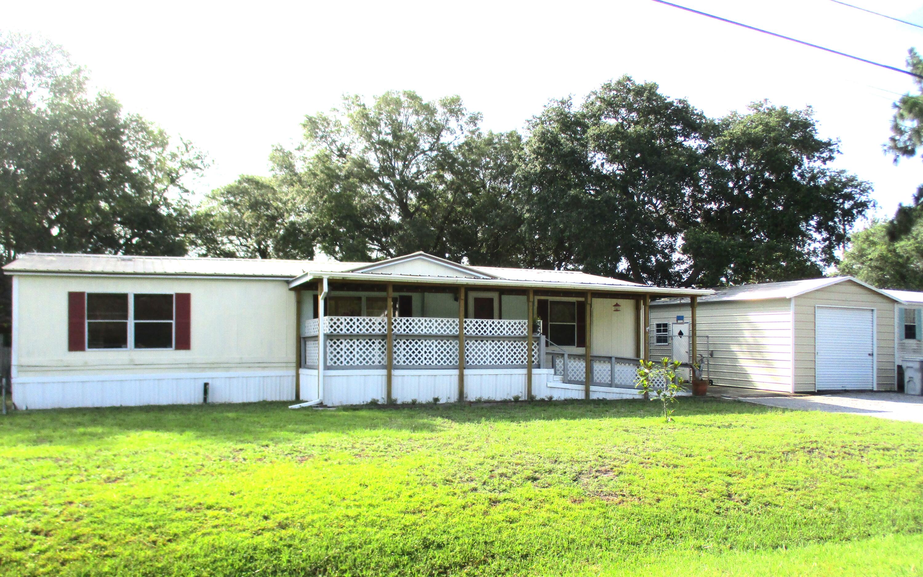 LEGEND WOODS ESTATES UNREC - Residential