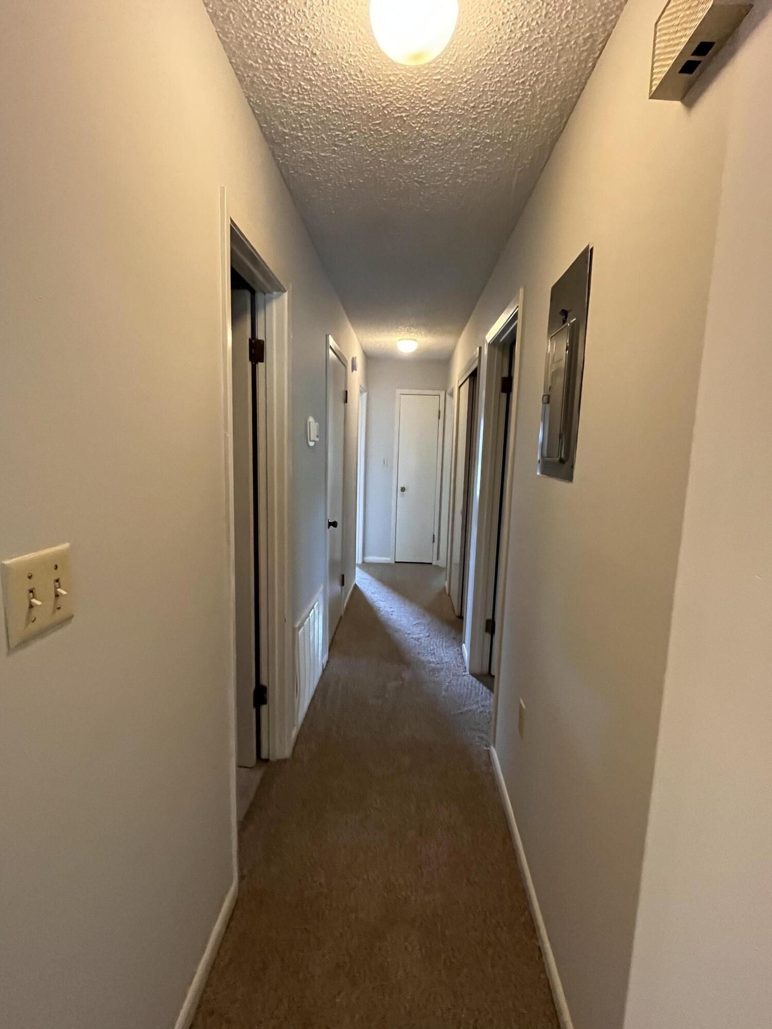 METES & BOUNDS - Residential Lease