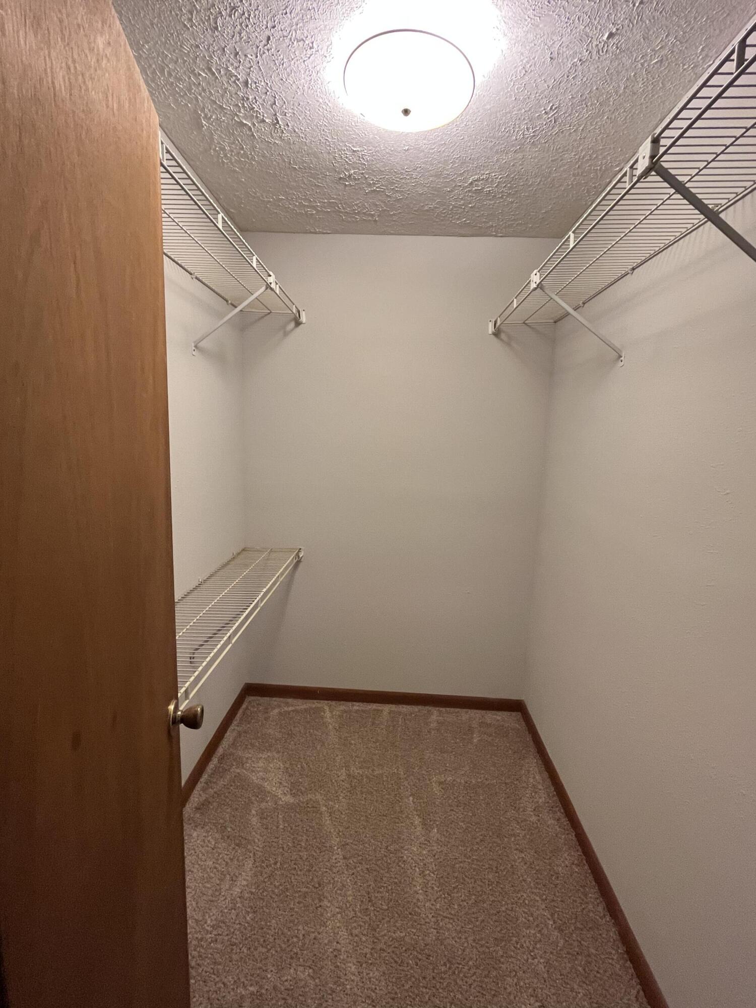 METES & BOUNDS - Residential Lease