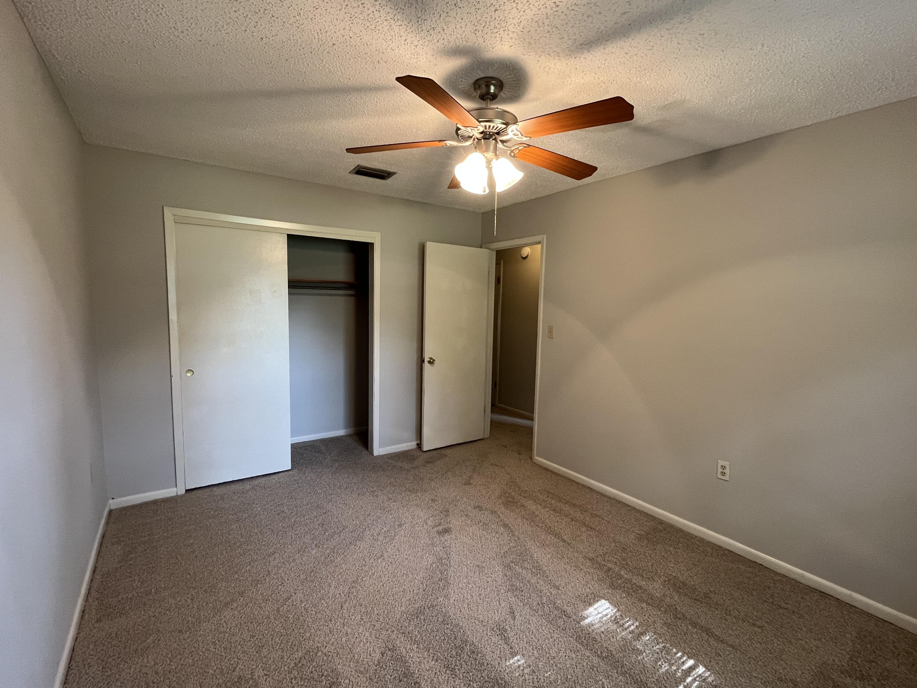 METES & BOUNDS - Residential Lease