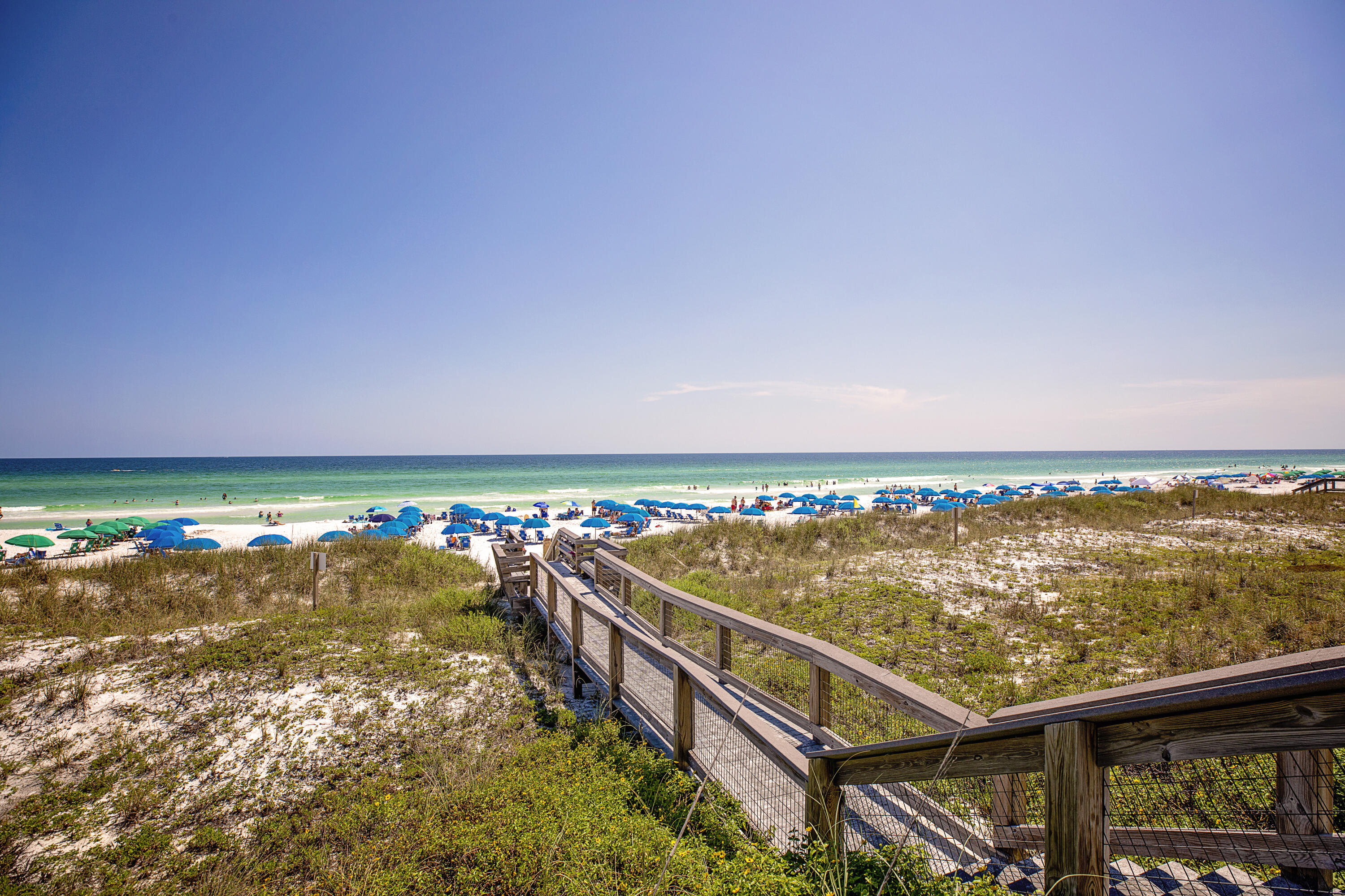 BEACH RETREAT - Residential