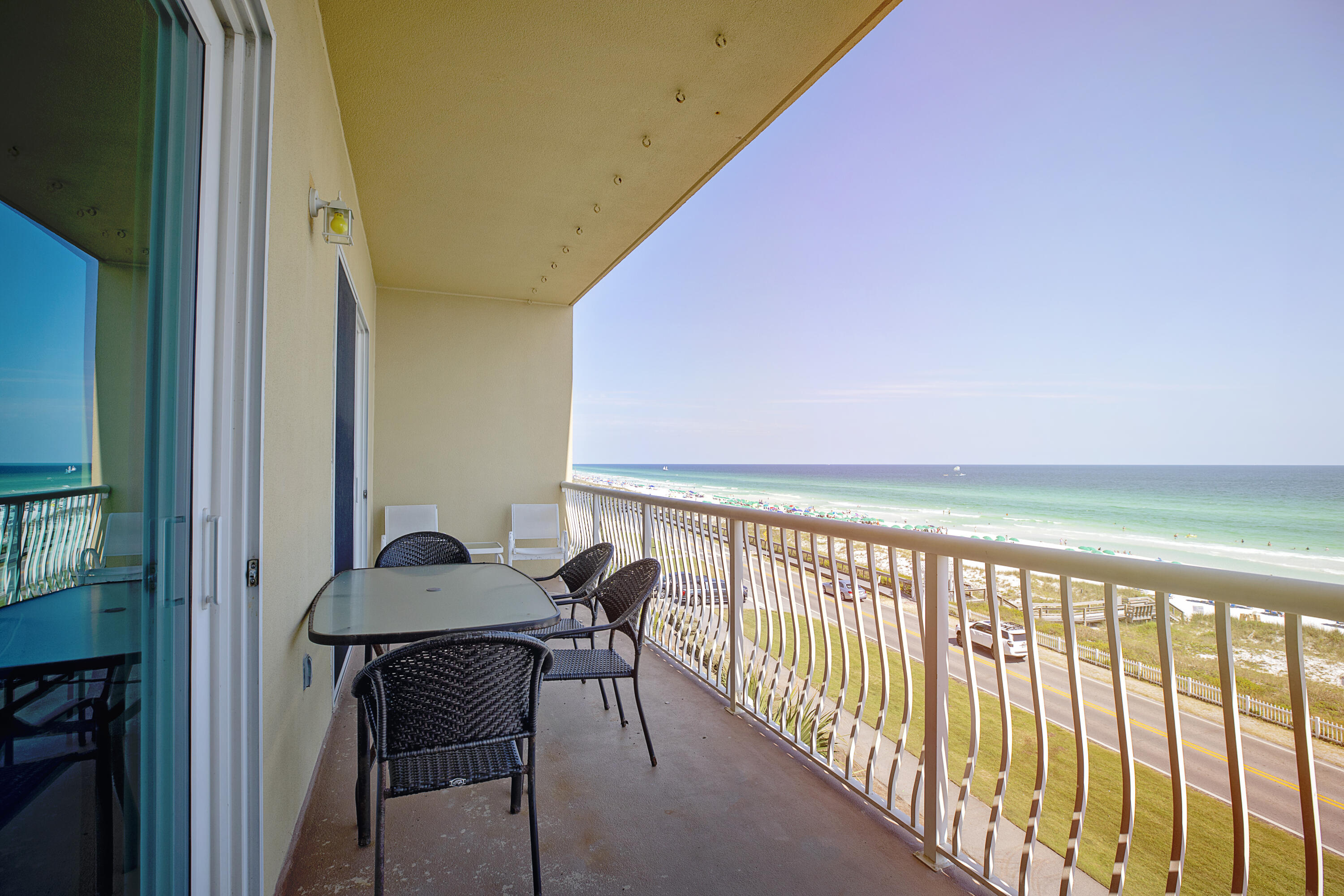 BEACH RETREAT - Residential