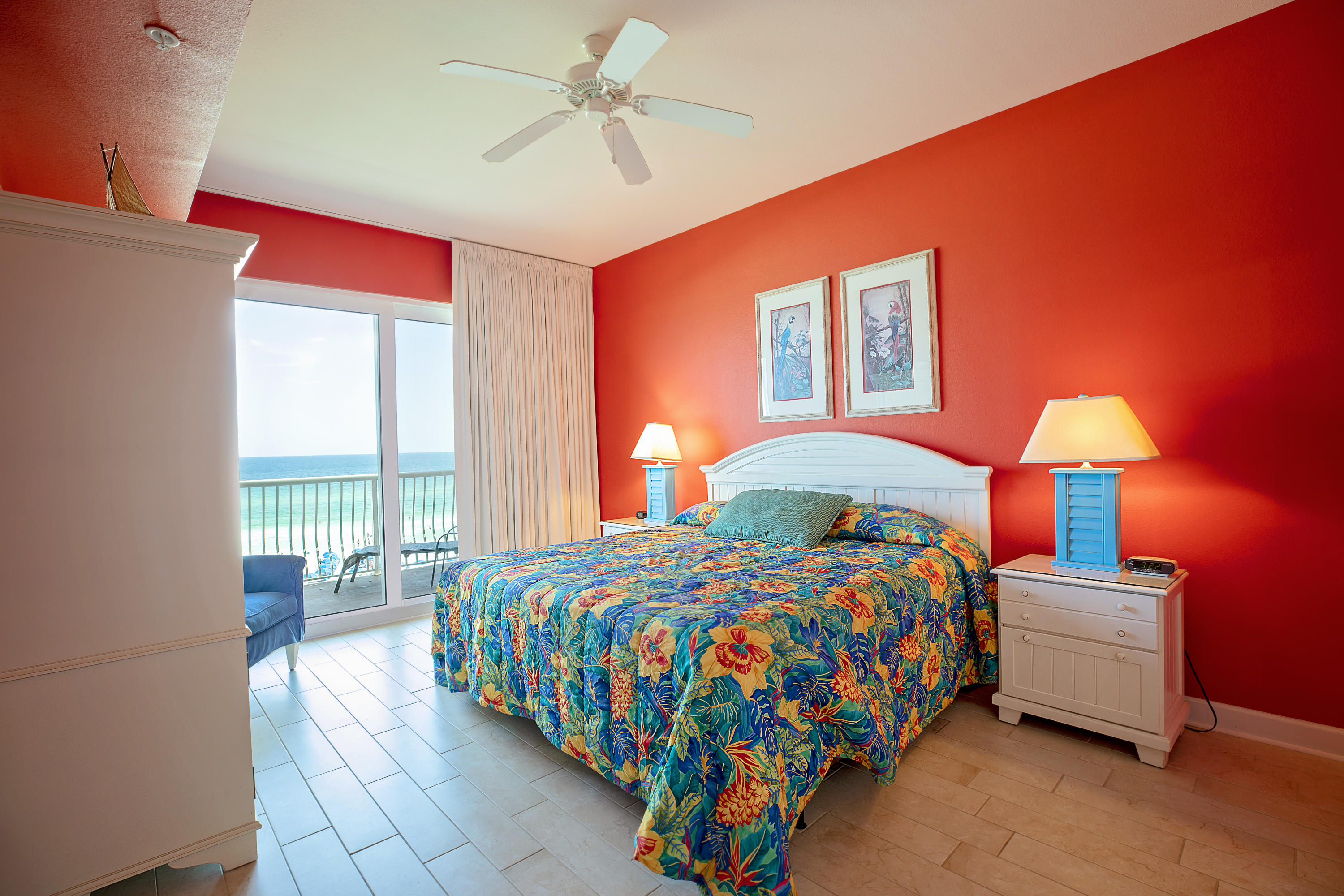 BEACH RETREAT - Residential