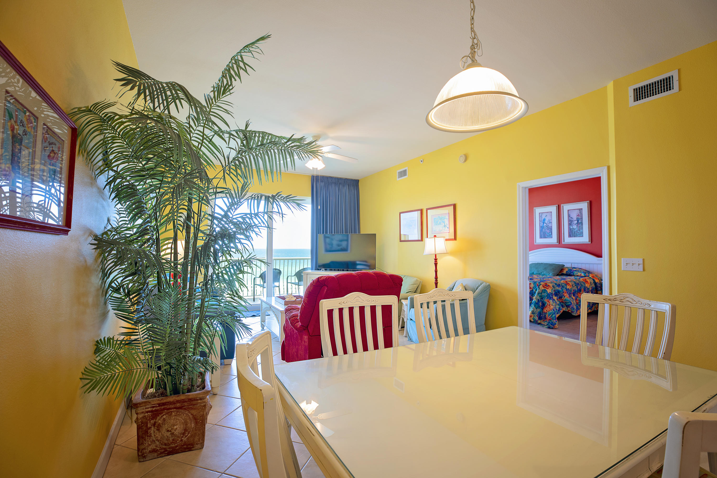 BEACH RETREAT - Residential