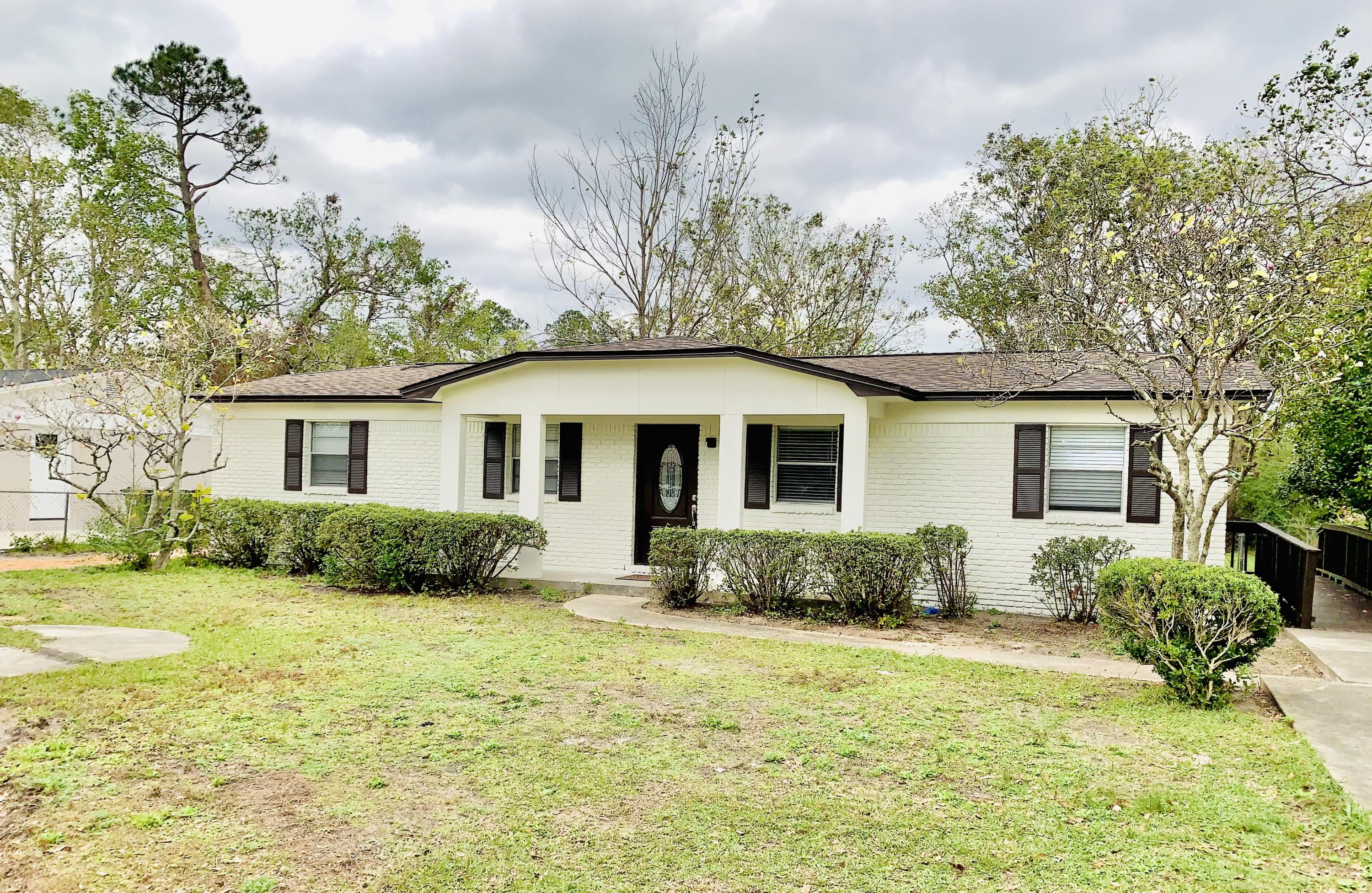 BEACH HAVEN COTTAGES - Residential