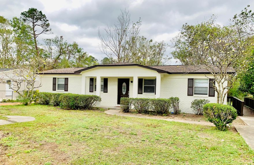 Beautiful remolded home close to Fort Pickens Beach and The Navy Base. This home is better than new. It has been completely remolded on the inside. New tile all throughout the home. New Bathrooms with updated fixtures. The kitchen comes with new stainless steal appliances. All new light fixtures throughout. New paint all throughout as well. The seller made a great update for you; he switched the septic line over to city water. An all new system ready to go!! The roof was replaced in 2019. Nice large back and front yard with beautiful orange trees. The shed in the back yard is 13x11ft.