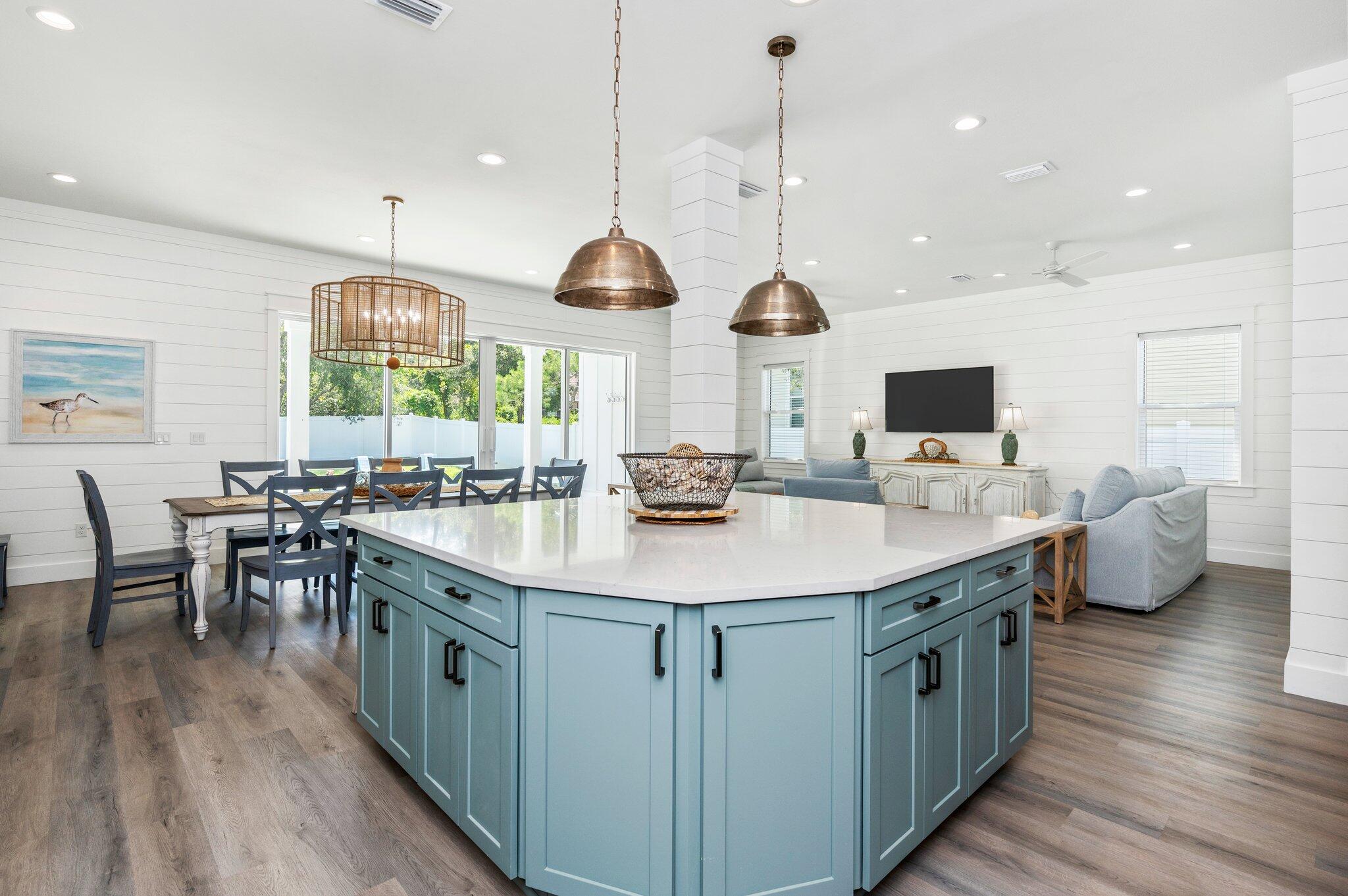 EASTERN LAKE S/D - Residential