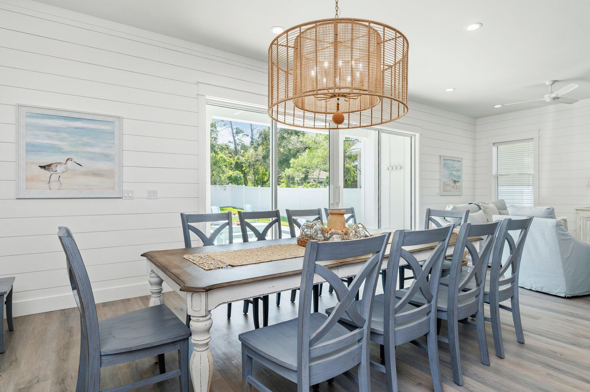 EASTERN LAKE S/D - Residential