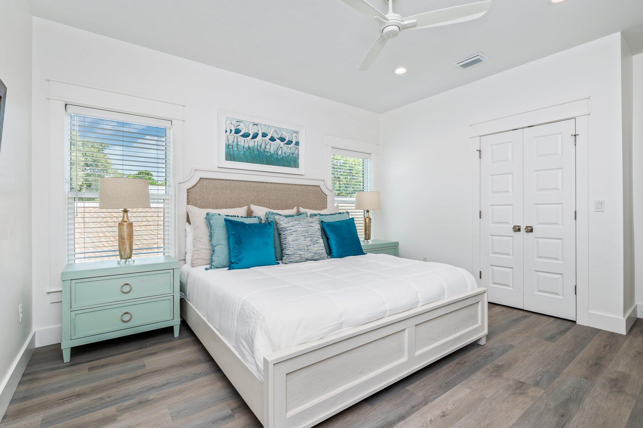 EASTERN LAKE S/D - Residential