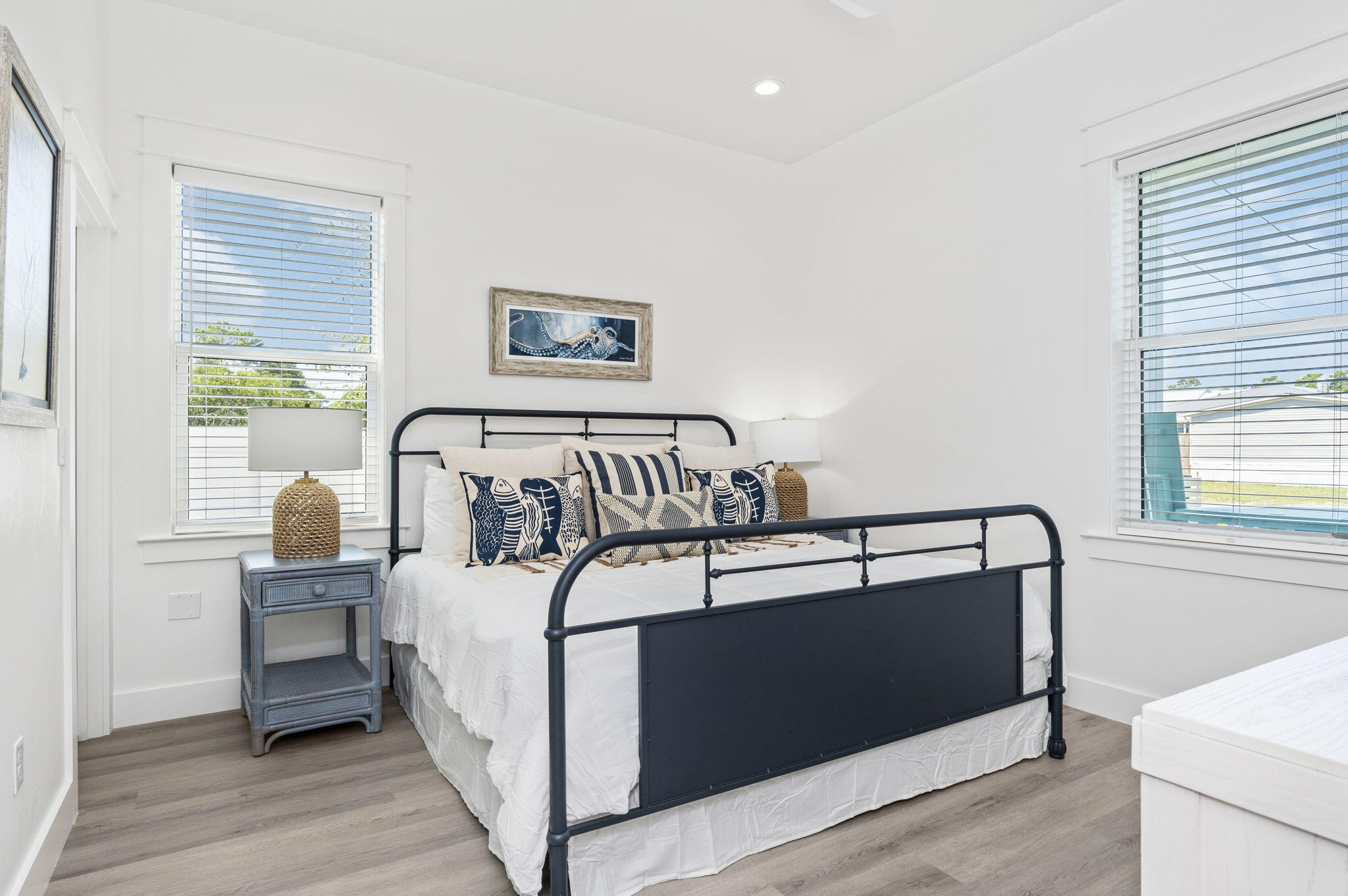 EASTERN LAKE S/D - Residential