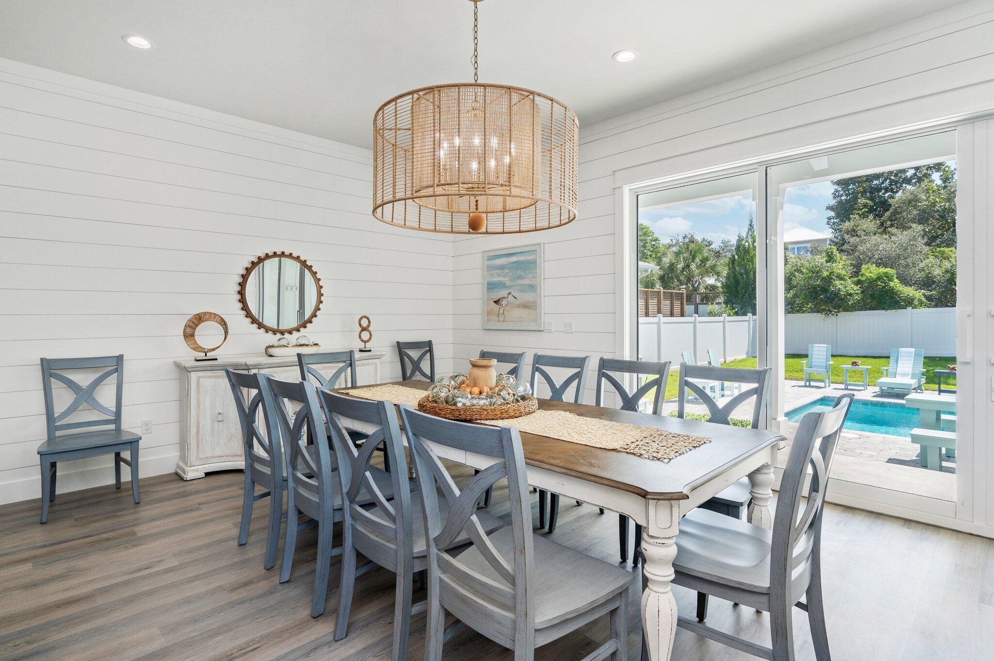 EASTERN LAKE S/D - Residential