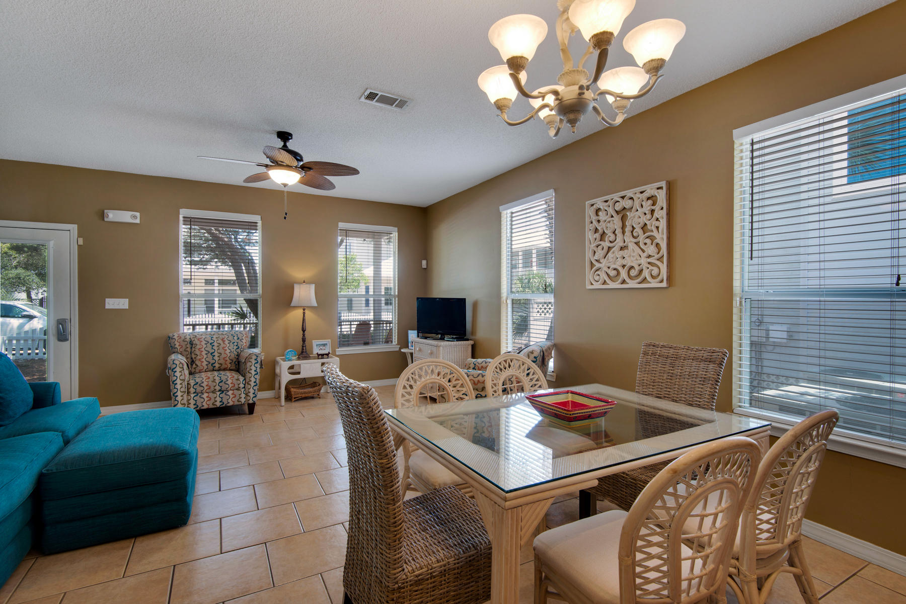 CRYSTAL BEACH - Residential