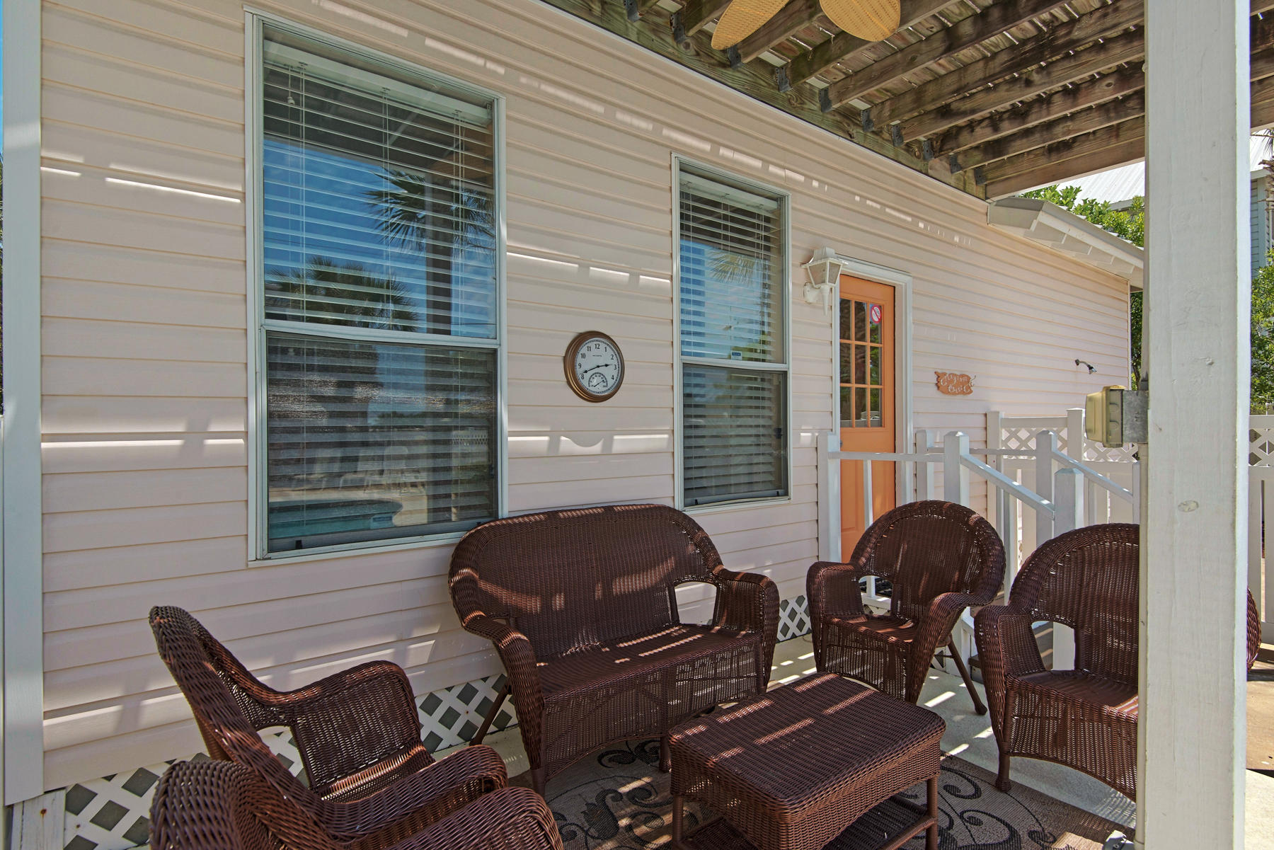 CRYSTAL BEACH - Residential