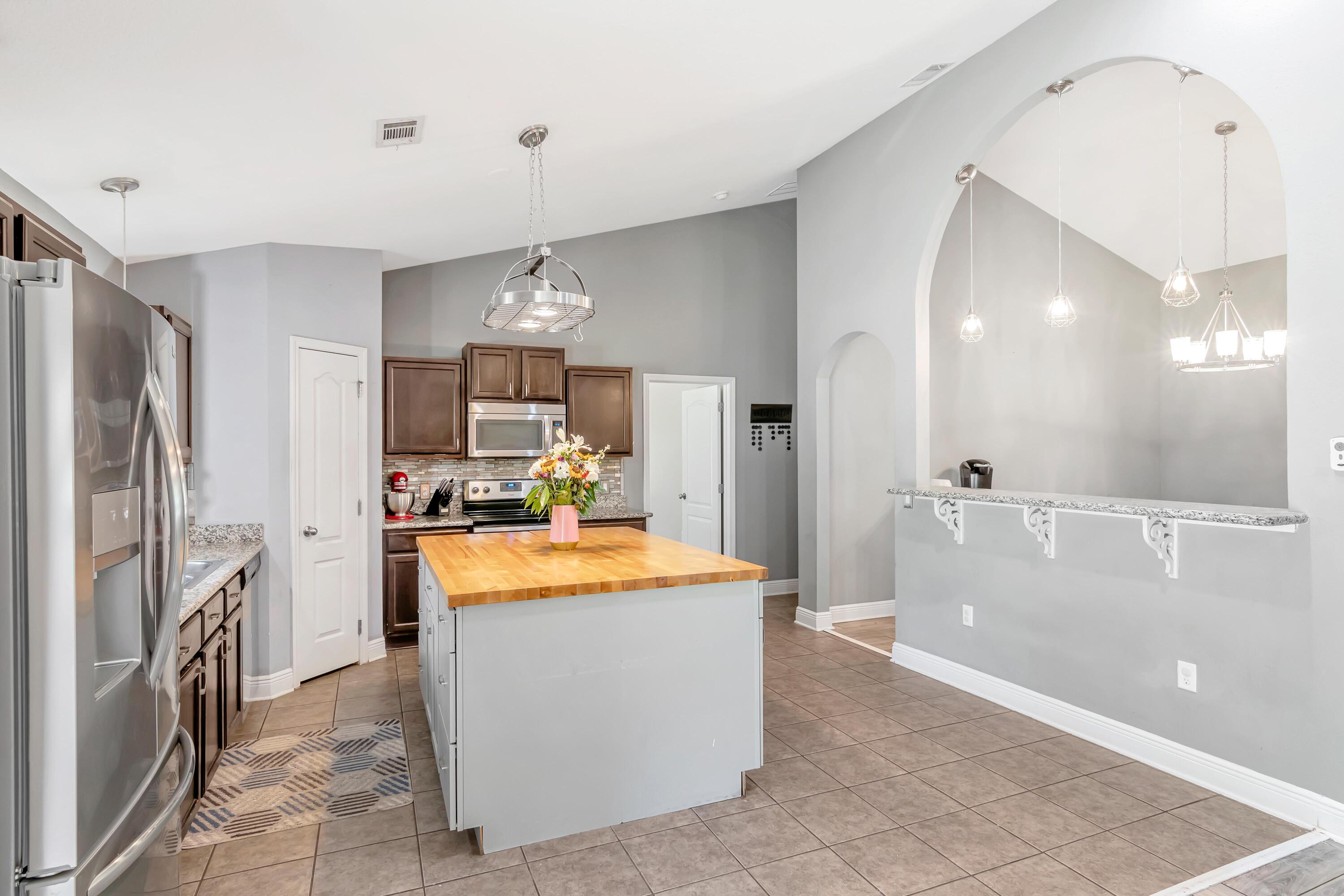 HOLLEY BY THE SEA - Residential